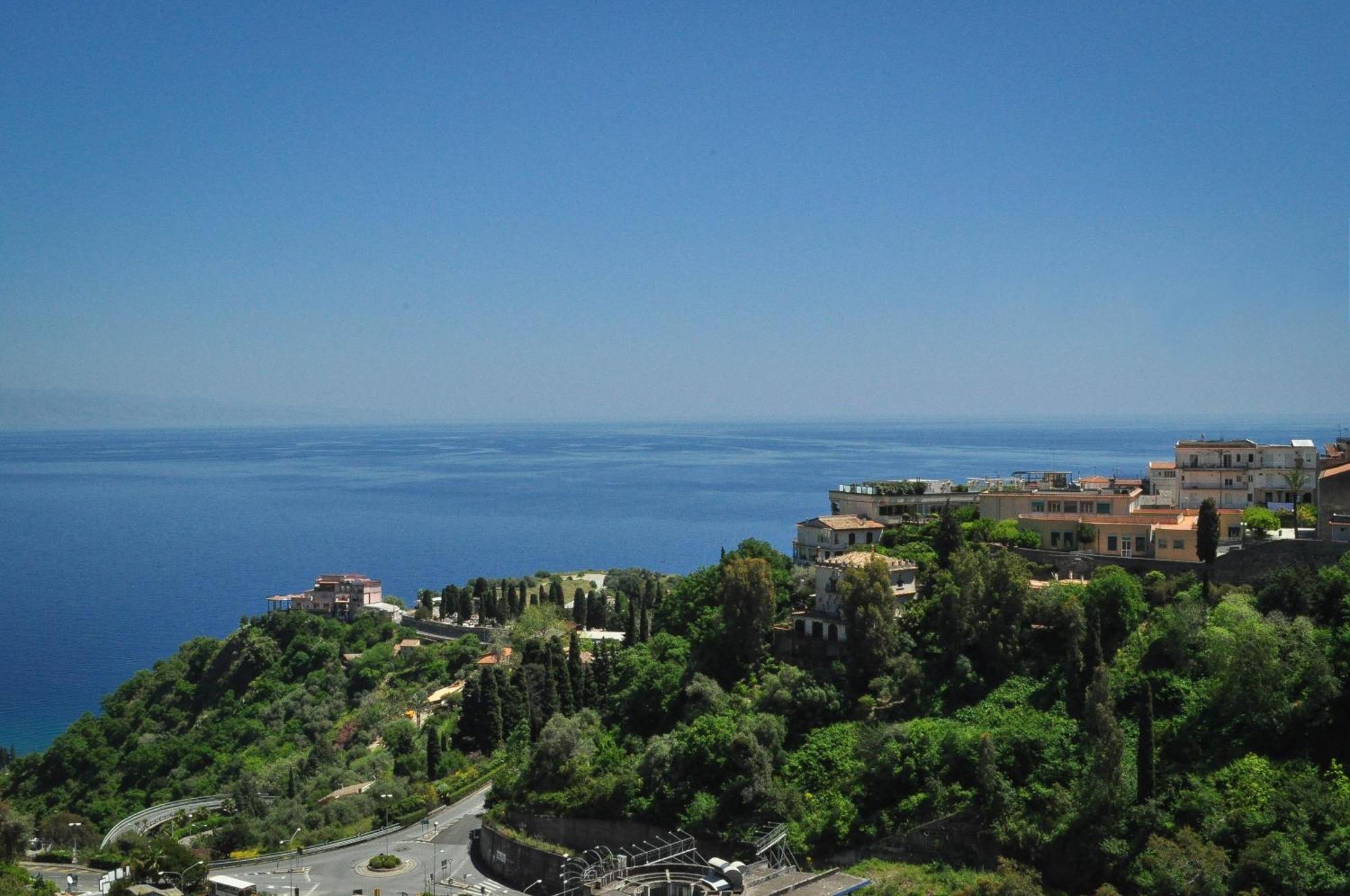 Condor Taormina