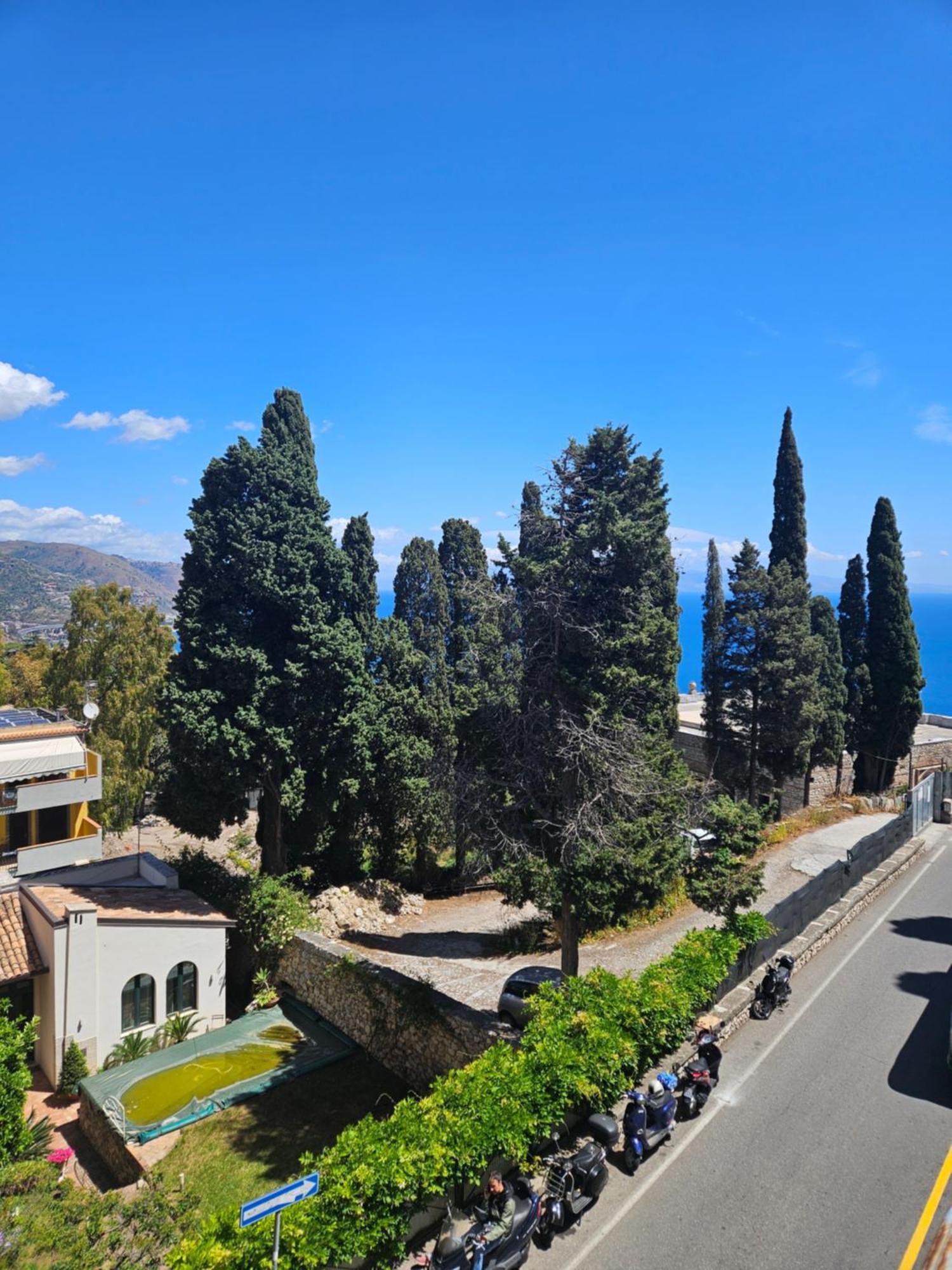 Porta Messina * Taormina