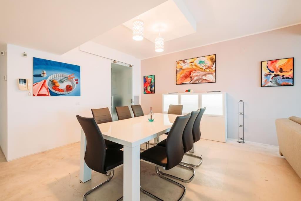 Sanicolo Apartment