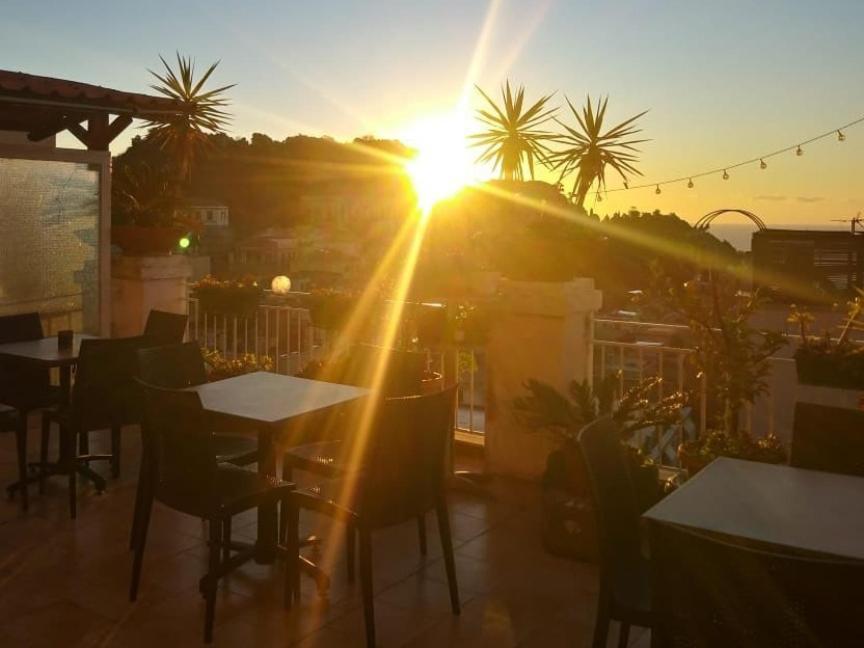Center Hostel: Private With Terrace Guest house Taormina