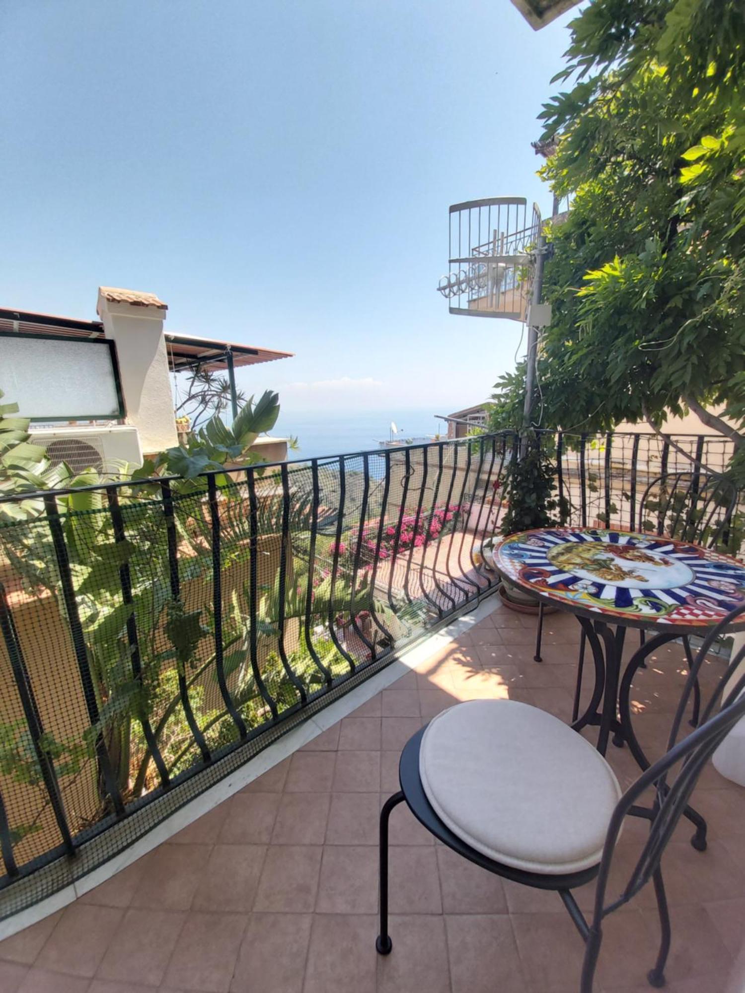 Bed & Breakfast La Guardiola Di Angela E Nino Taormina