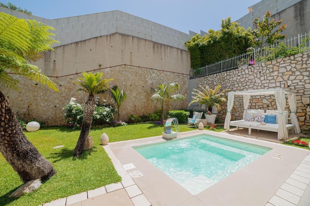 Villa Private Modern In *