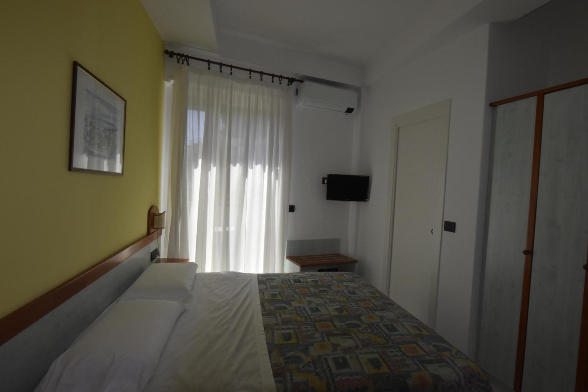 Condor Taormina