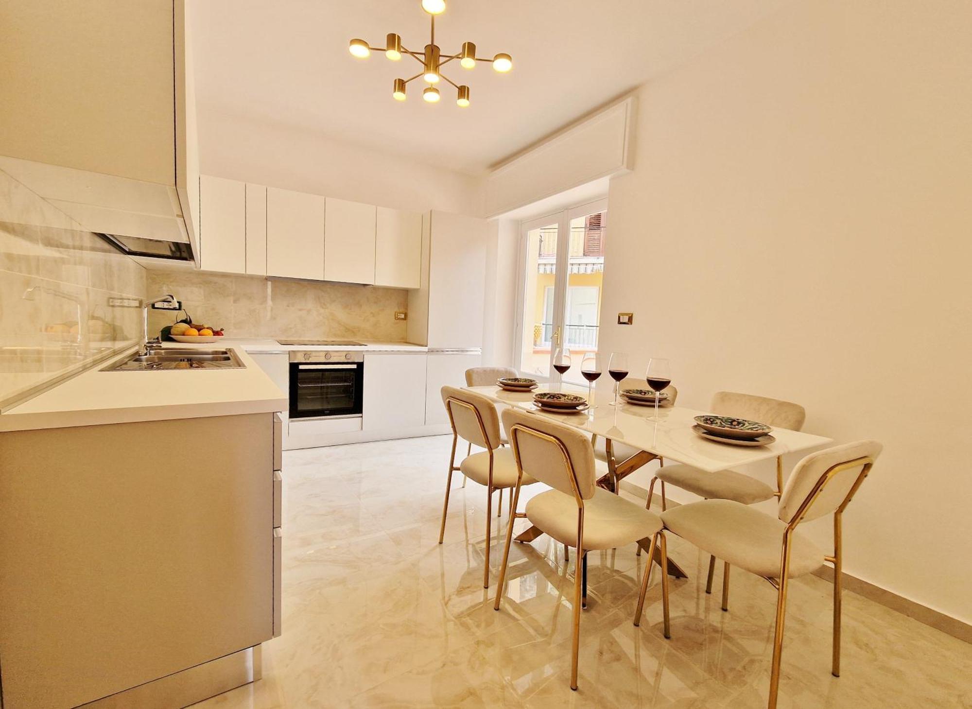 Apartment La Baronessa Charming House With Parking