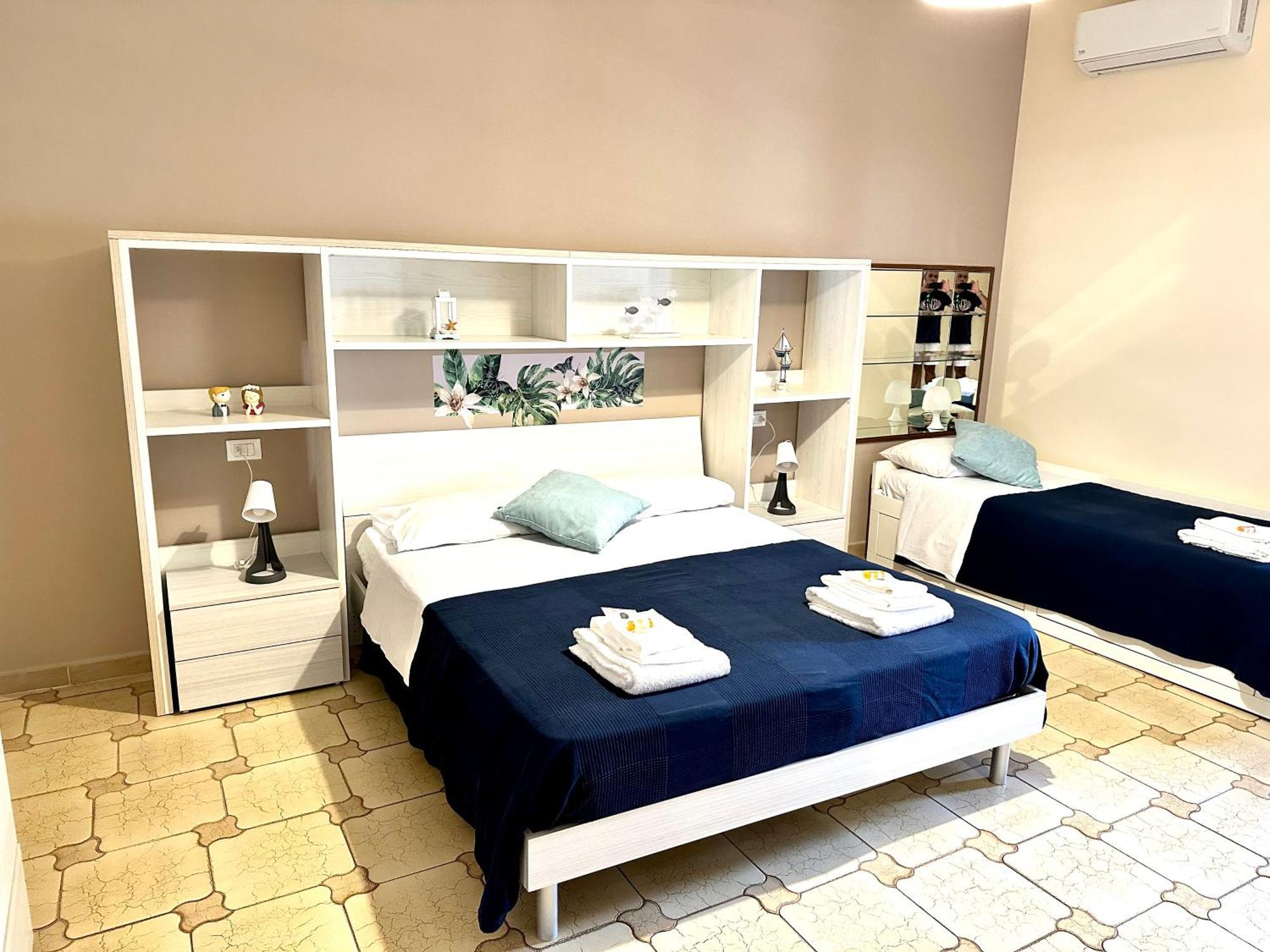 Bed & Breakfast Sicily In 2 - & Breakfast