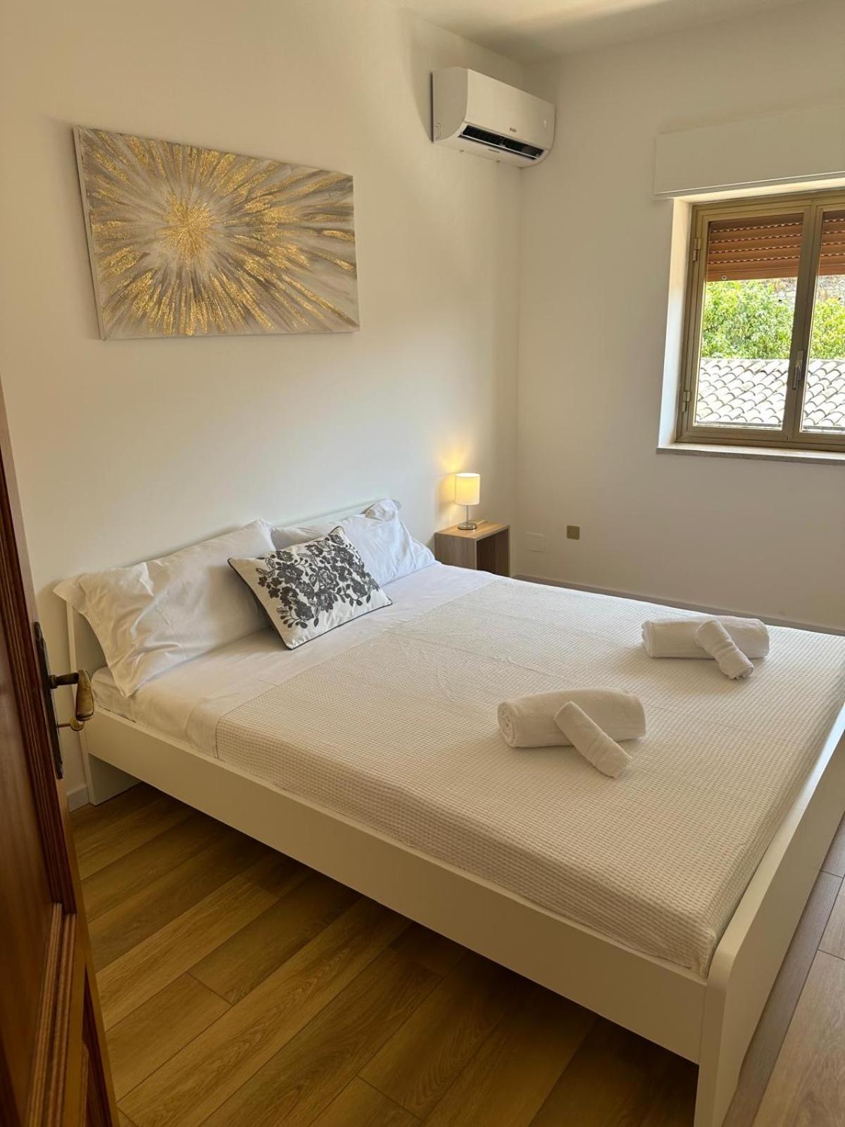 Apartment We Center With Parking *