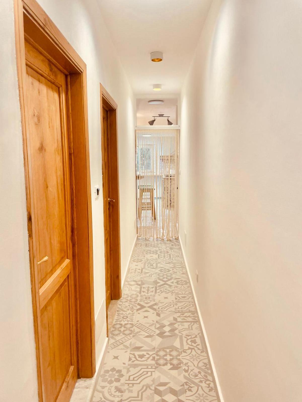 White Blossom Apartment