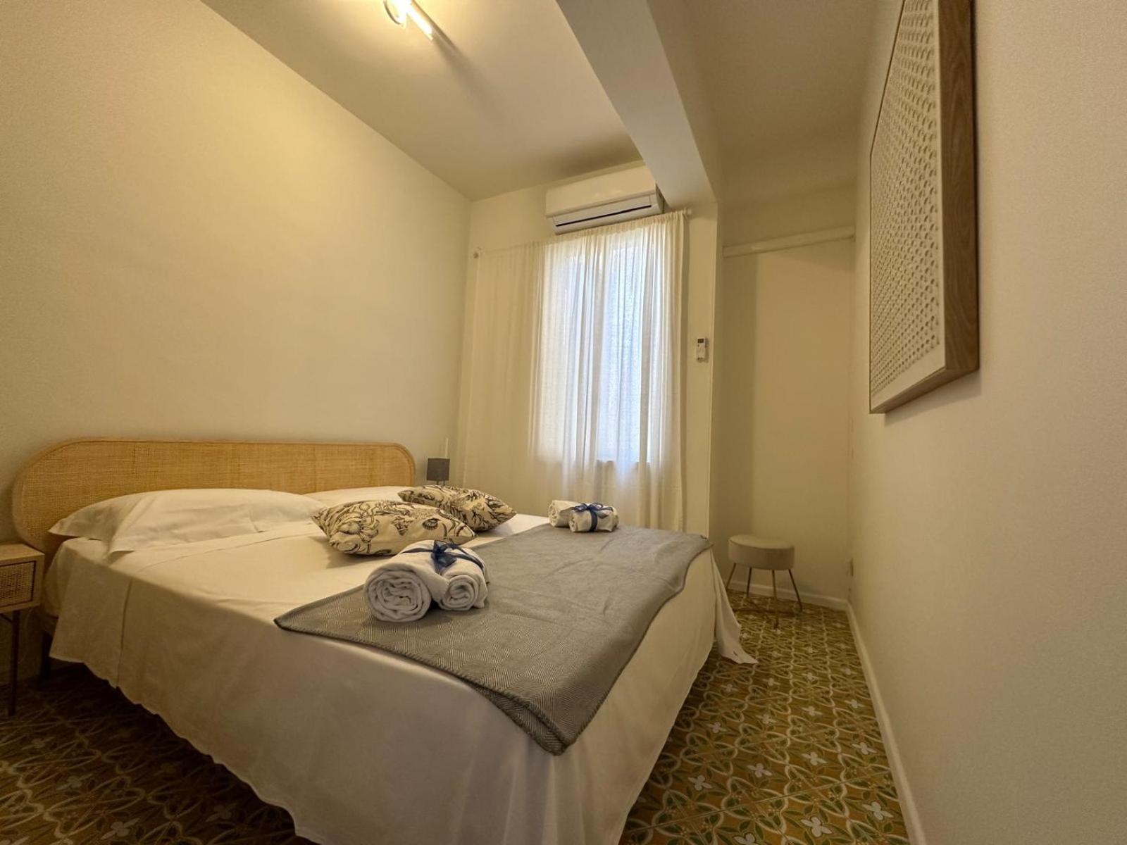 Frontemare Isola Bella By Holidays *