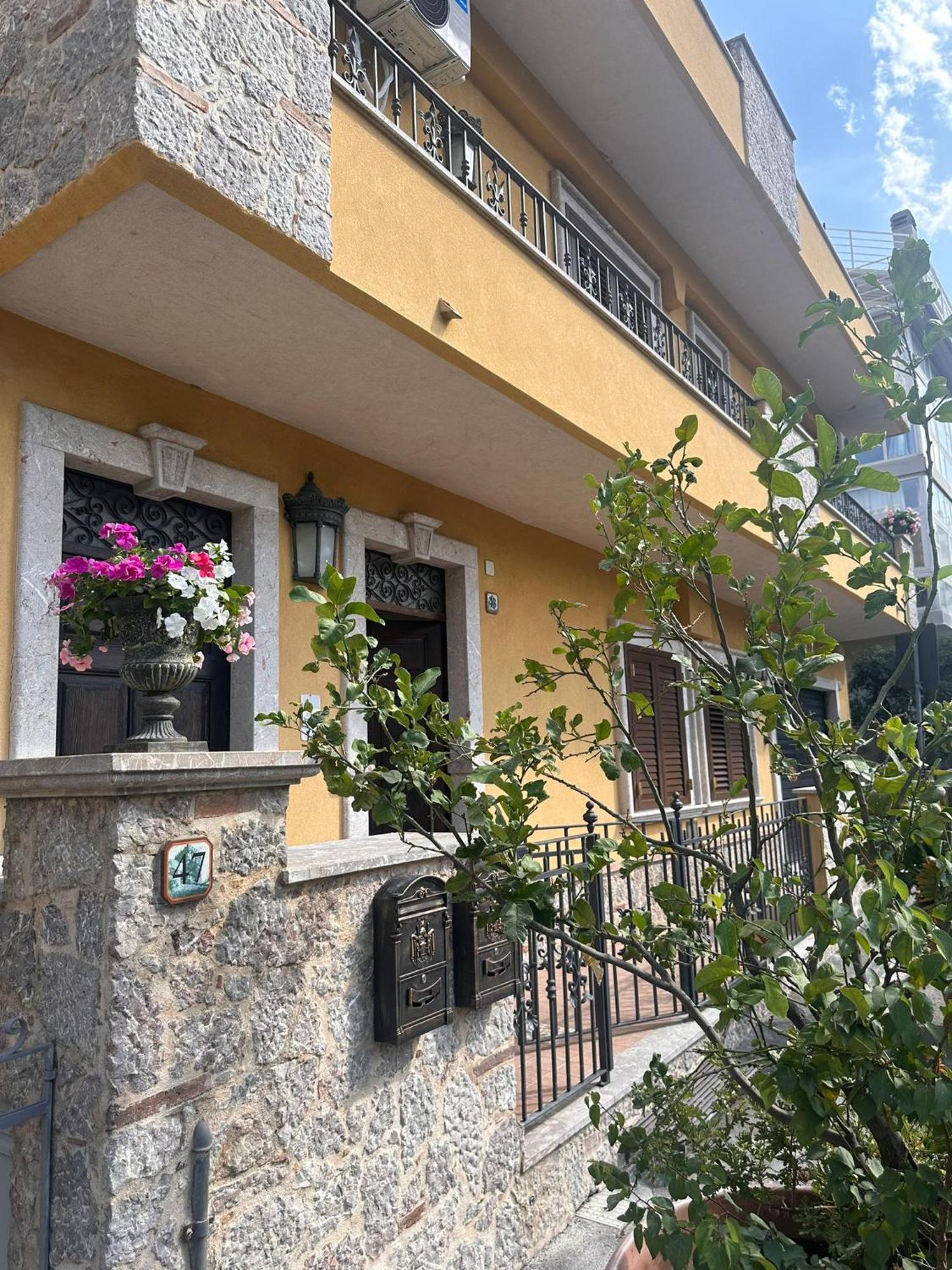 Gloden House Apartment Taormina
