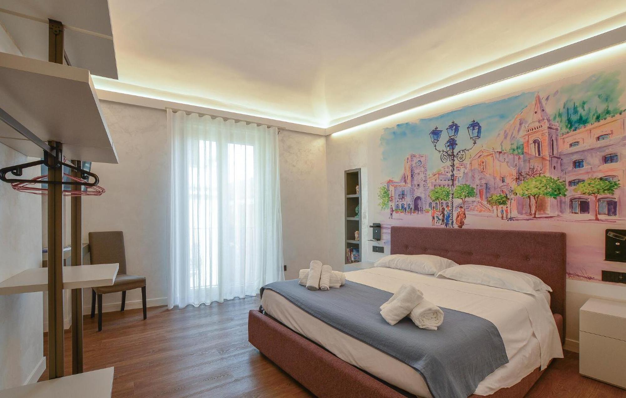 Amazing In With Kitchen Apartment