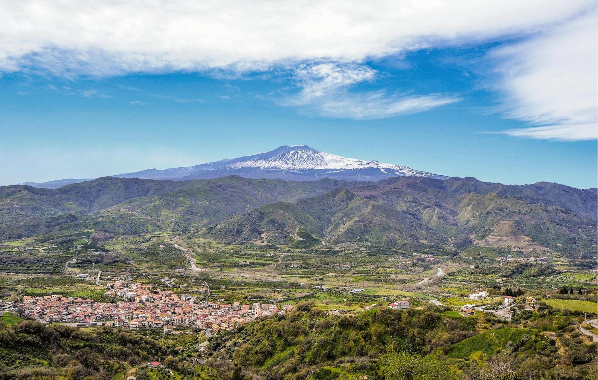 Apartment Amazing In With Kitchen Taormina