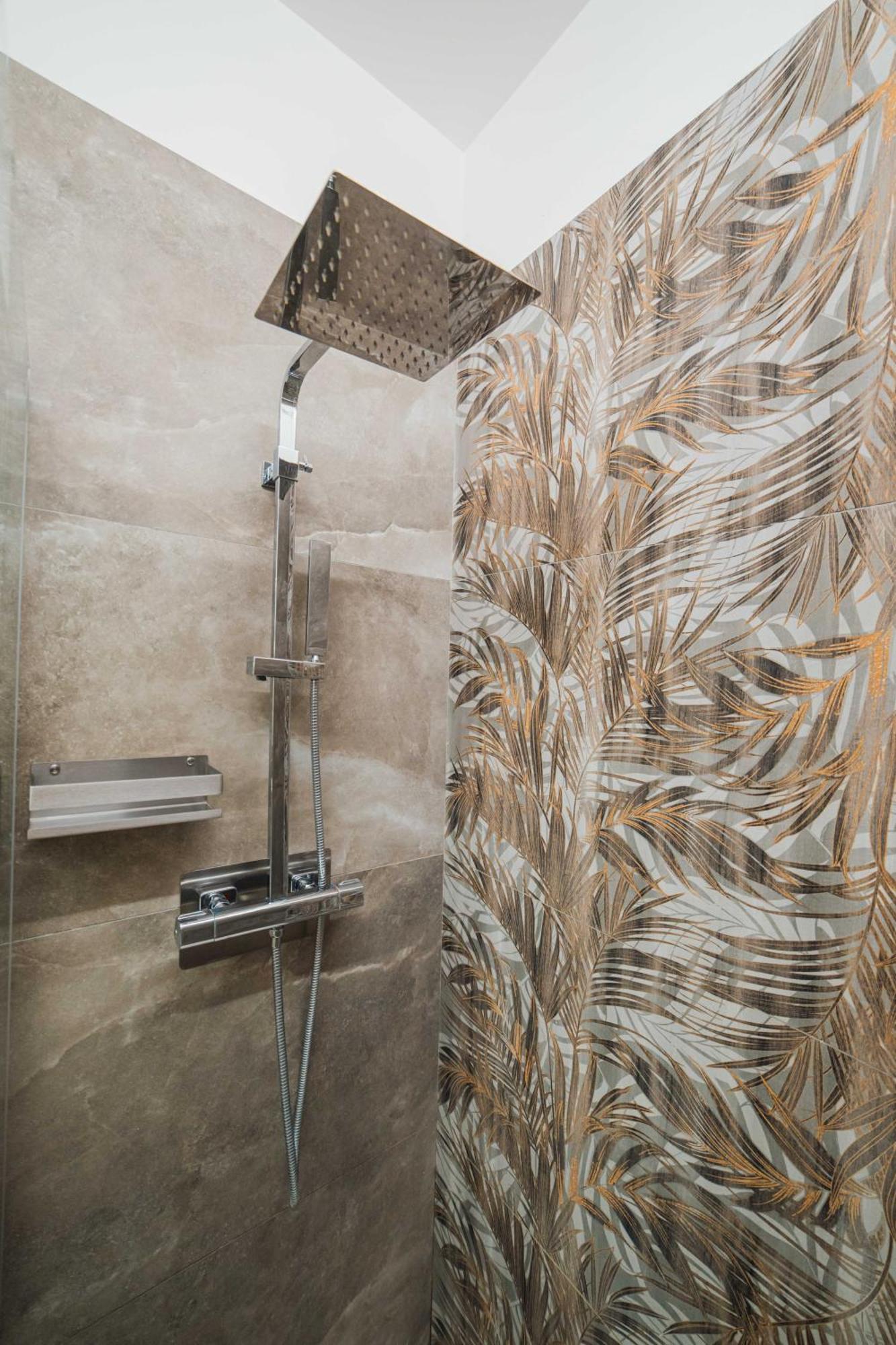 Humboldt Luxury