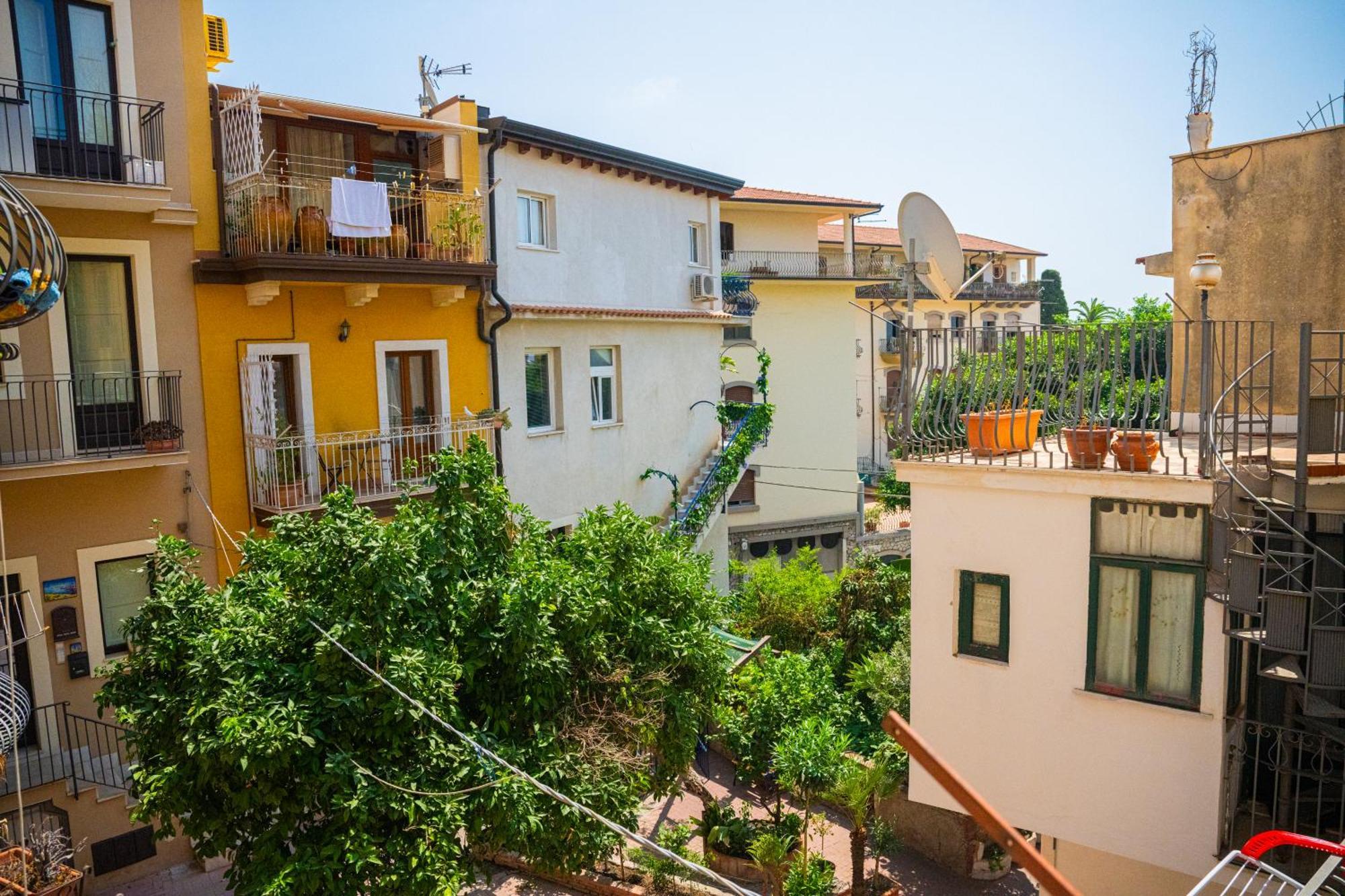 Ottaviano - Centro Apartment Taormina