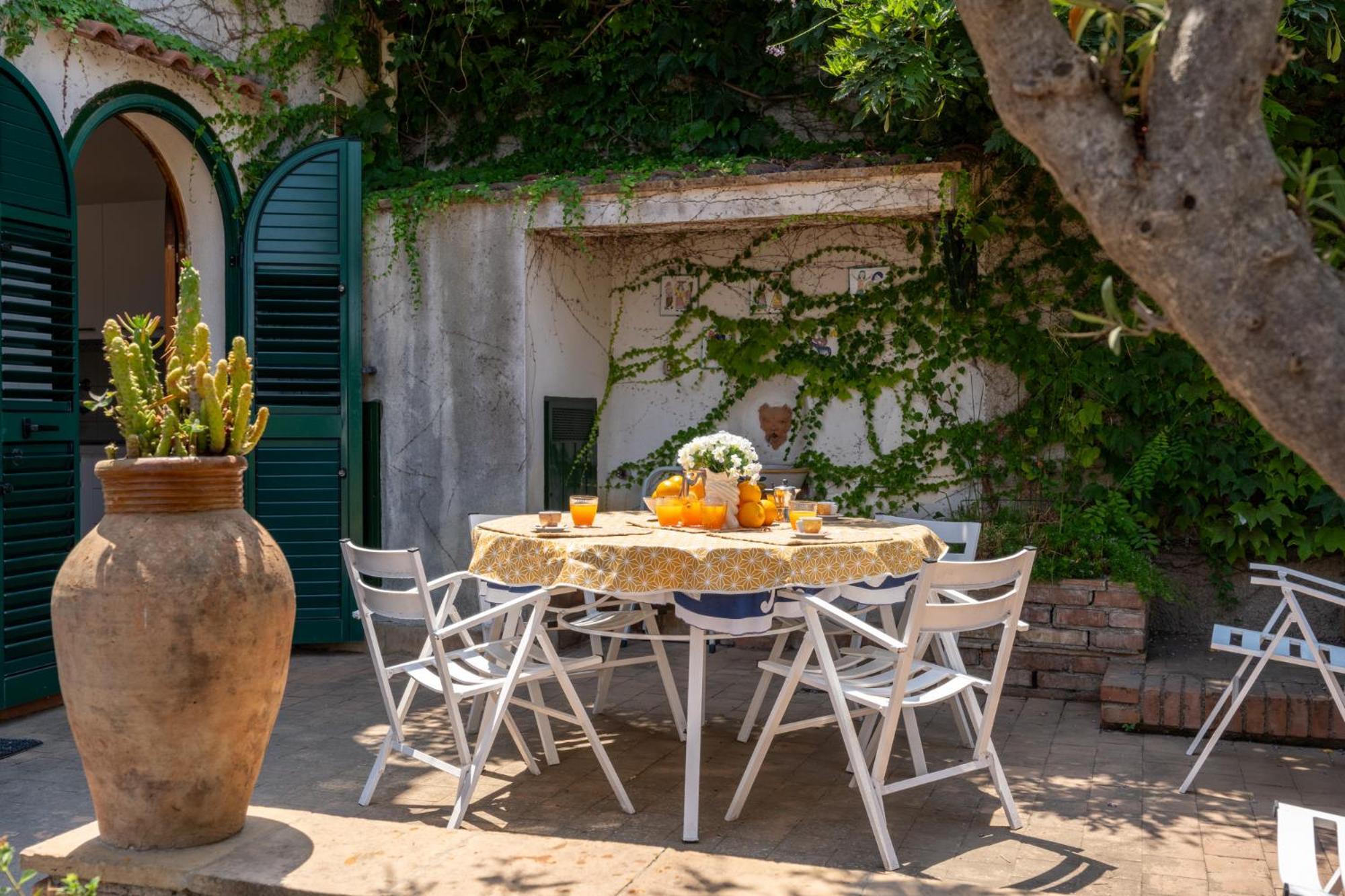 La Casa Di Angelo Holiday home