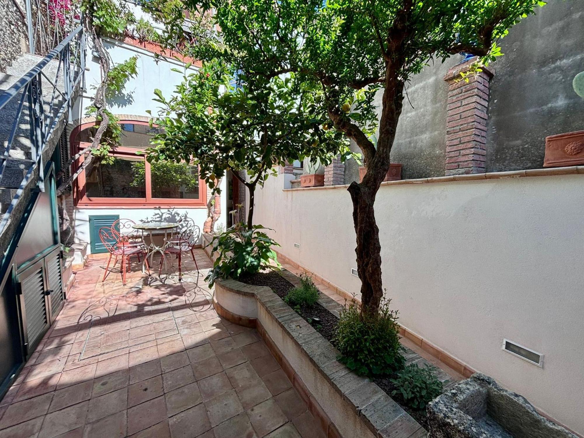 Apartamento Center, Completely Renovated, Historical