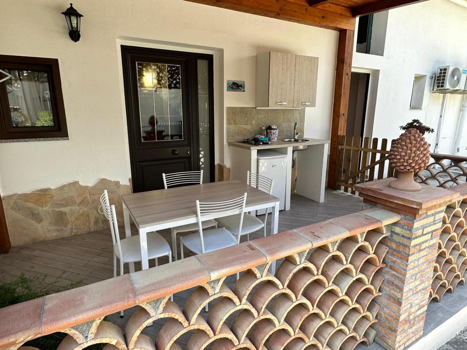 Sicily In 2 - & Breakfast