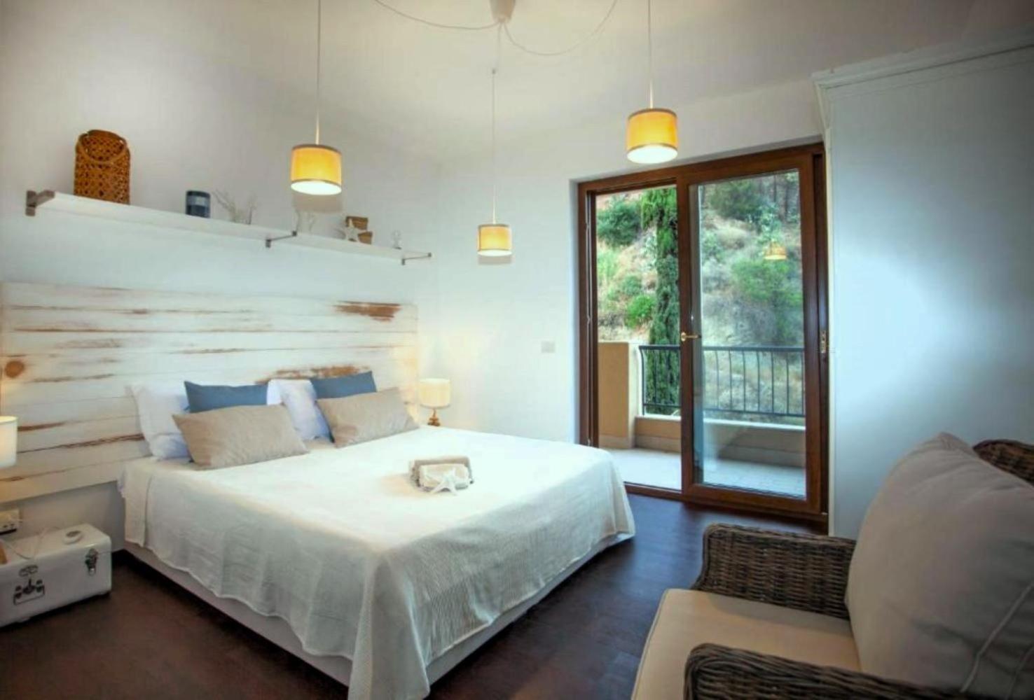 Mediterranean Pool & Parking Apartment Taormina