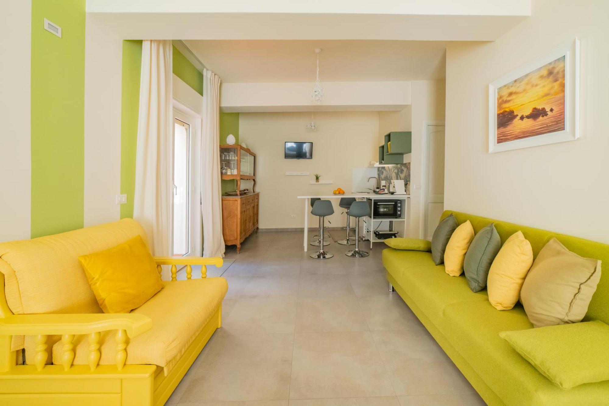Atenasio Garden Suite, Elegance & Relaxation In The Heart Of Apartment