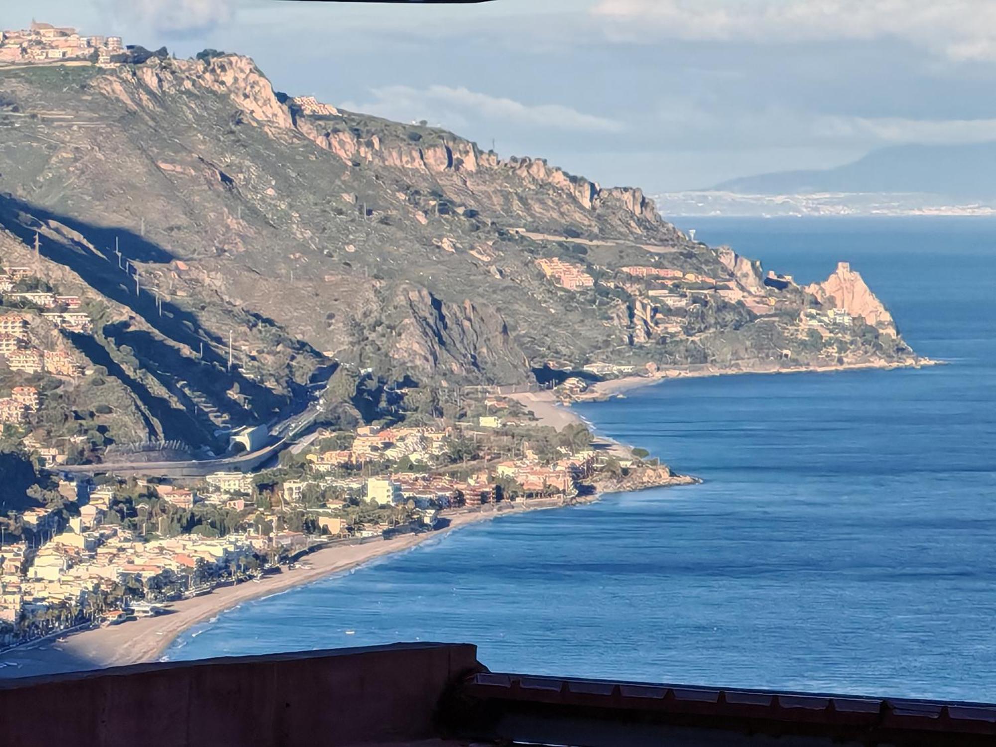 Biancaneve Little House * Taormina