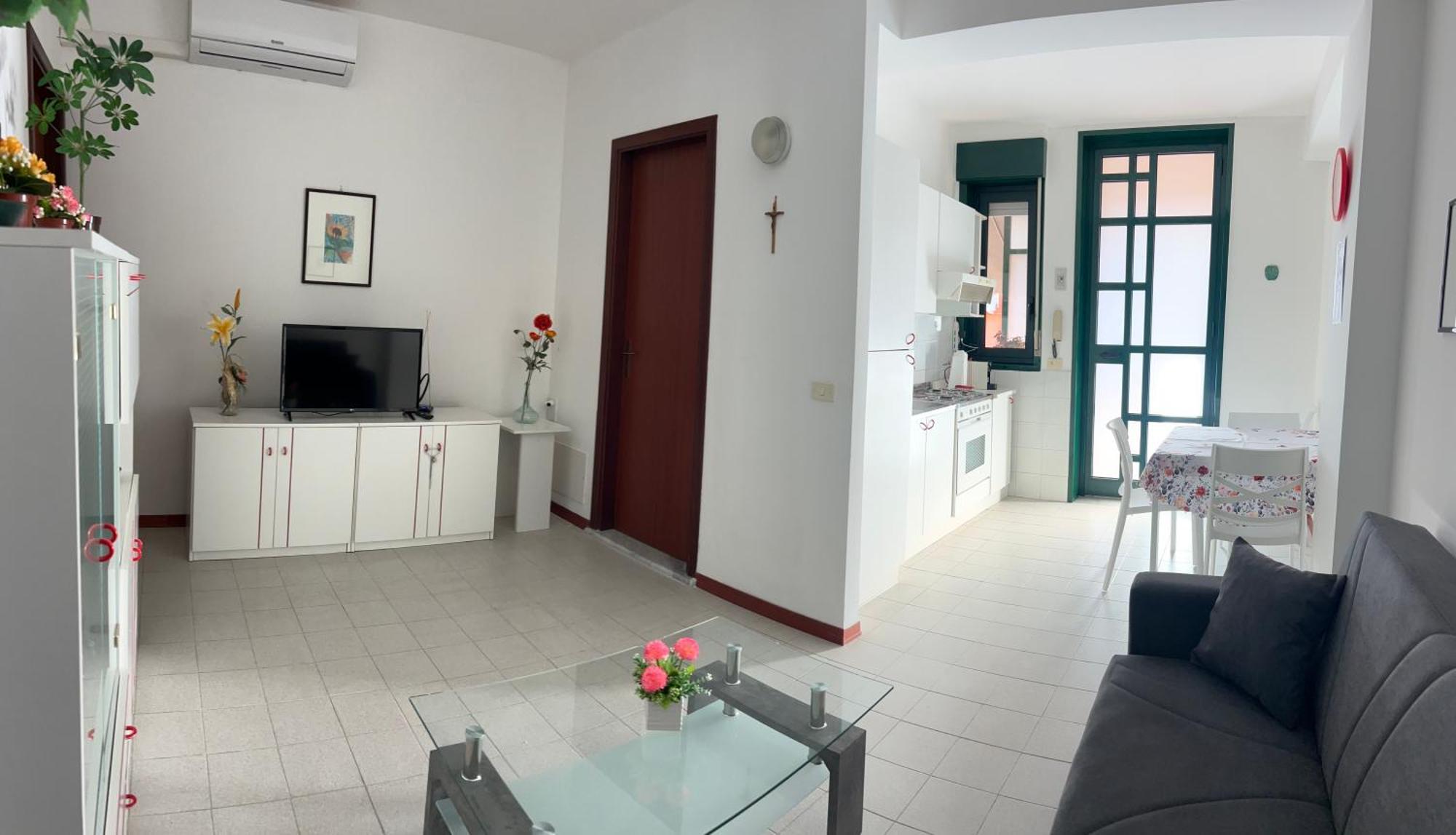 Casa Jaya Apartment *