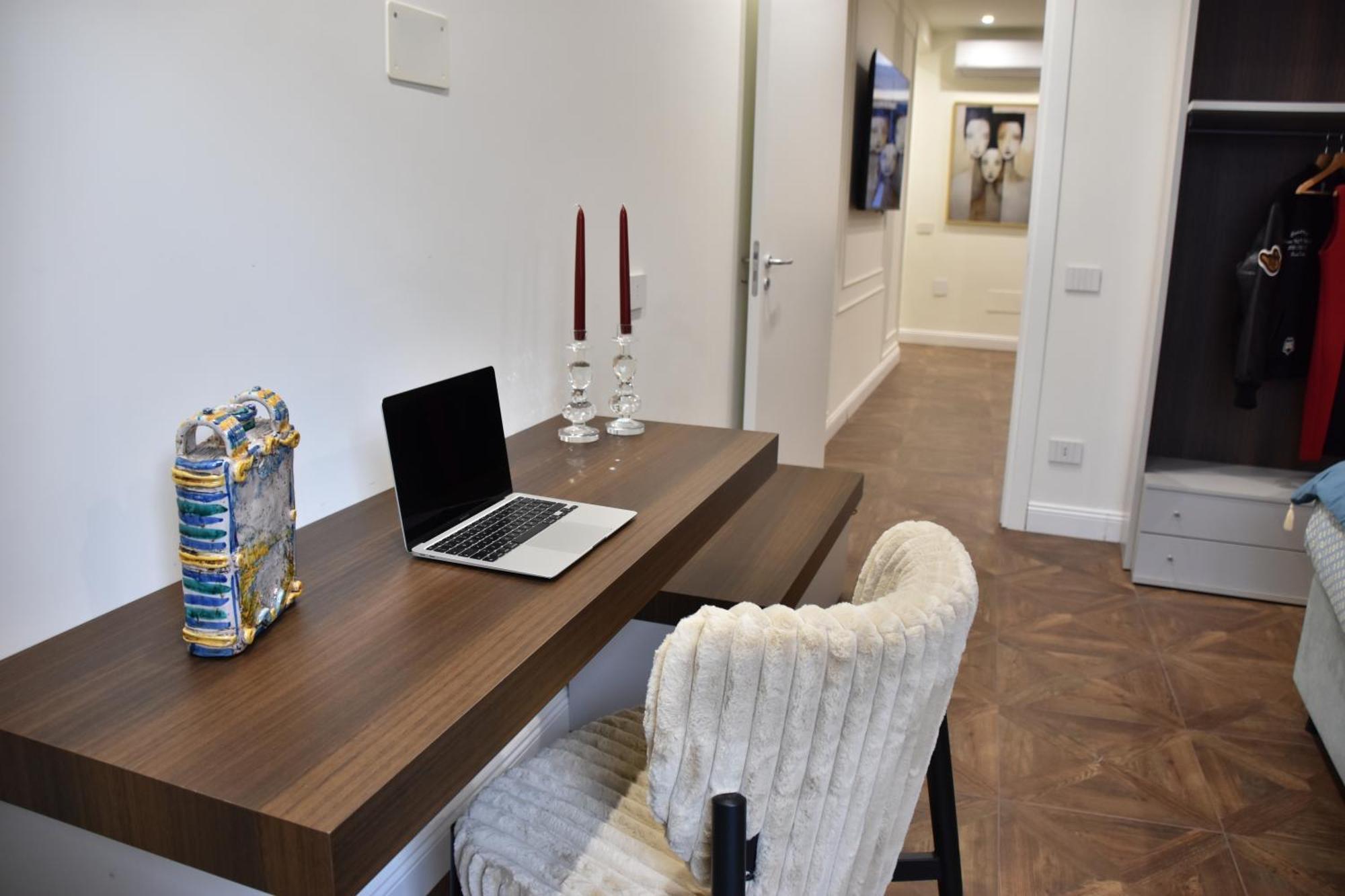 Gloden House Apartment *