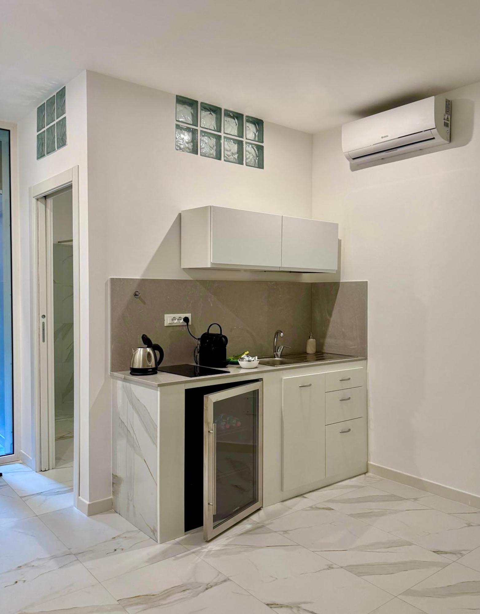 Cozy In Center By Tatitaormina Apartment
