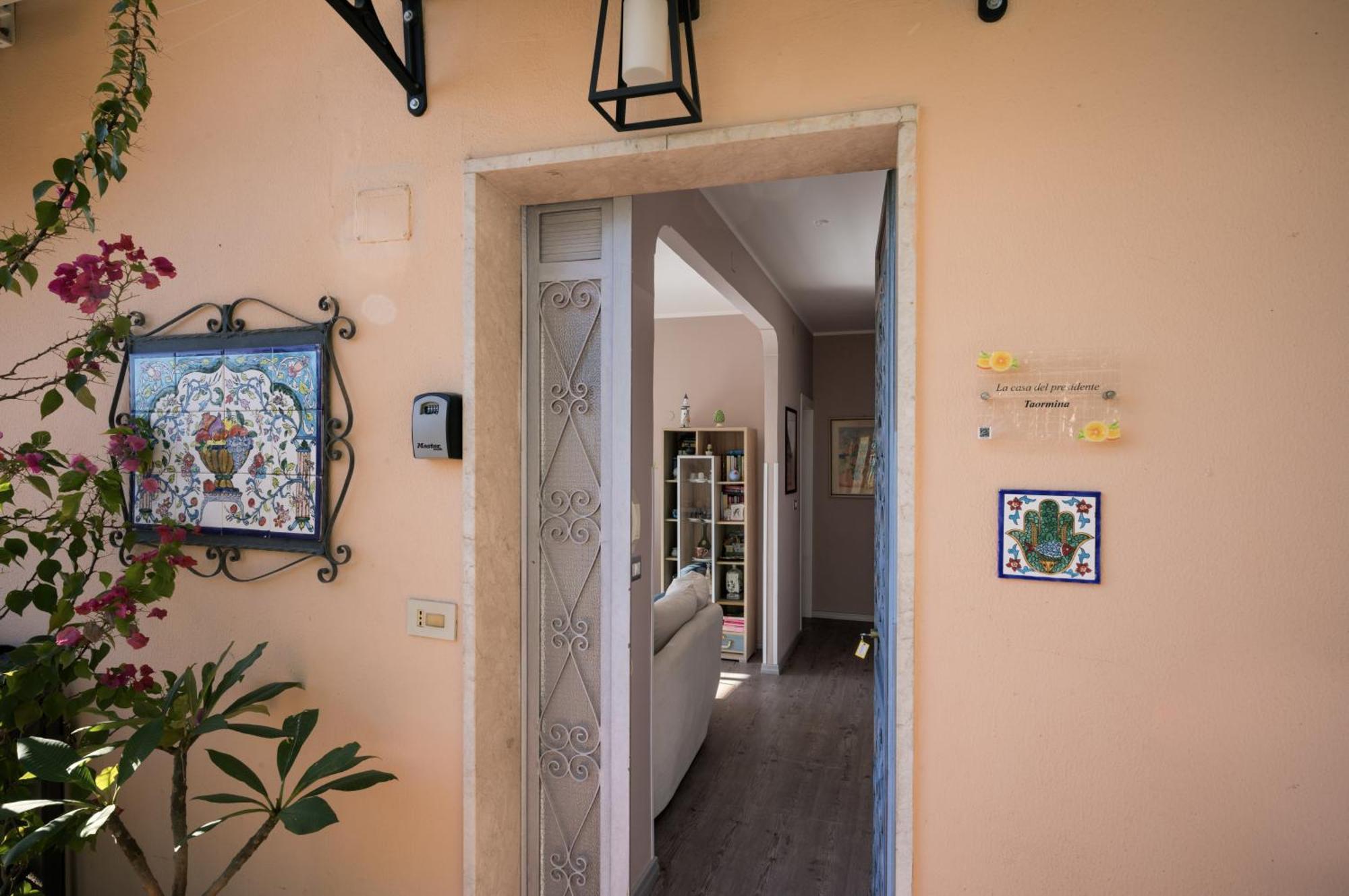 Casa Del Presidente Apartment *
