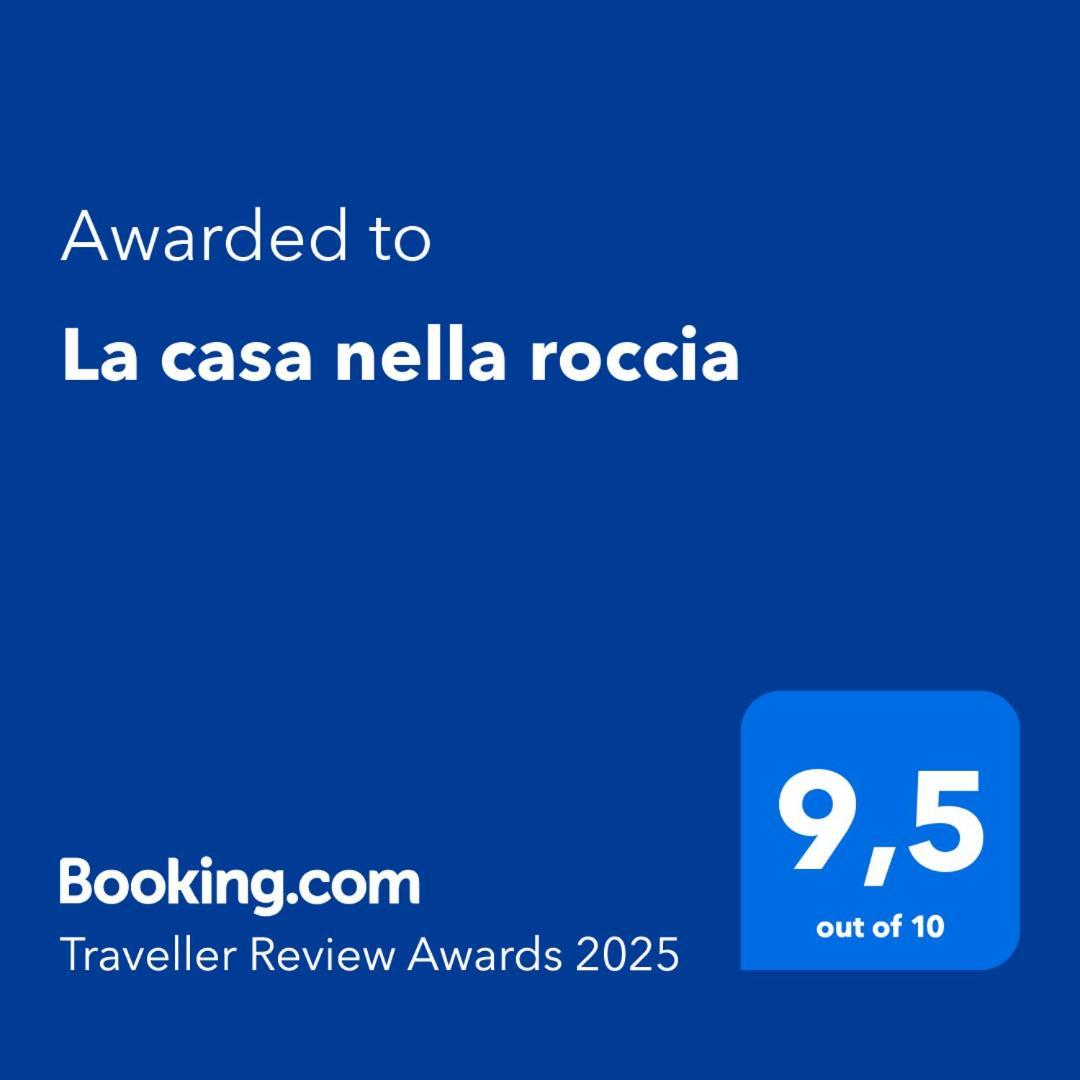 La Casa Nella Roccia Ferienhaus *