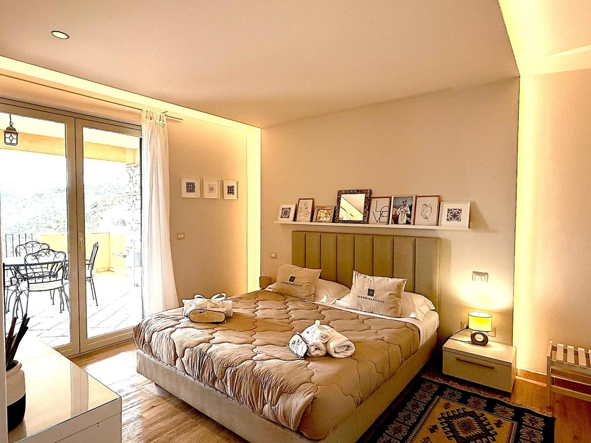 Villa Da Vinci Luxury Panoramic Apartments - Taormina Rooms Collection * Taormina