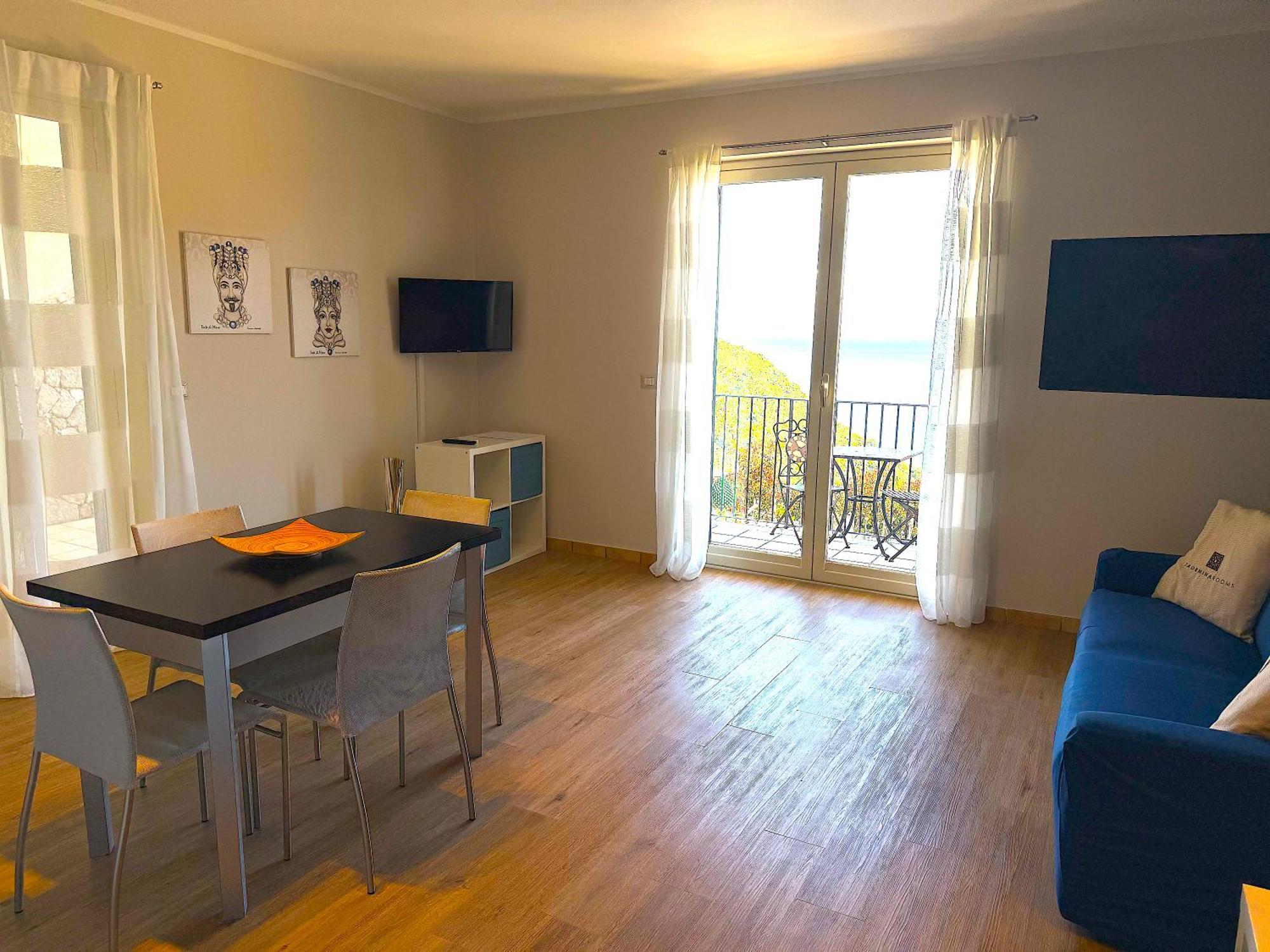 Villa Da Vinci Luxury Panoramic Apartments - Taormina Rooms Collection * Taormina