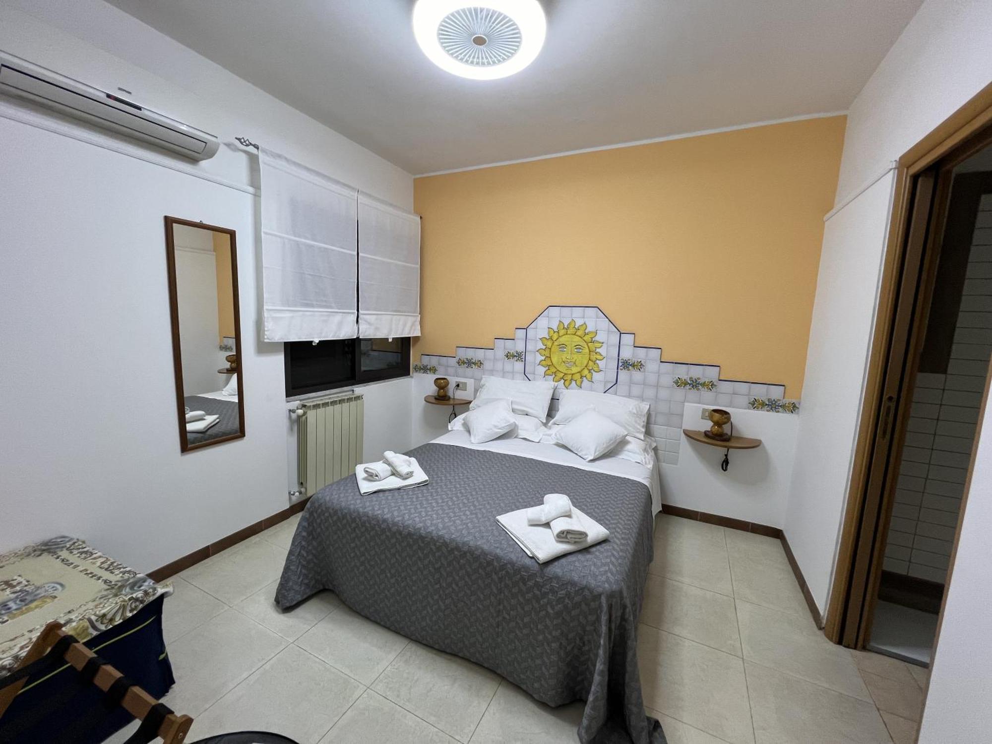 Bed & Breakfast Tirreno- Finestra Sul Mare Taormina