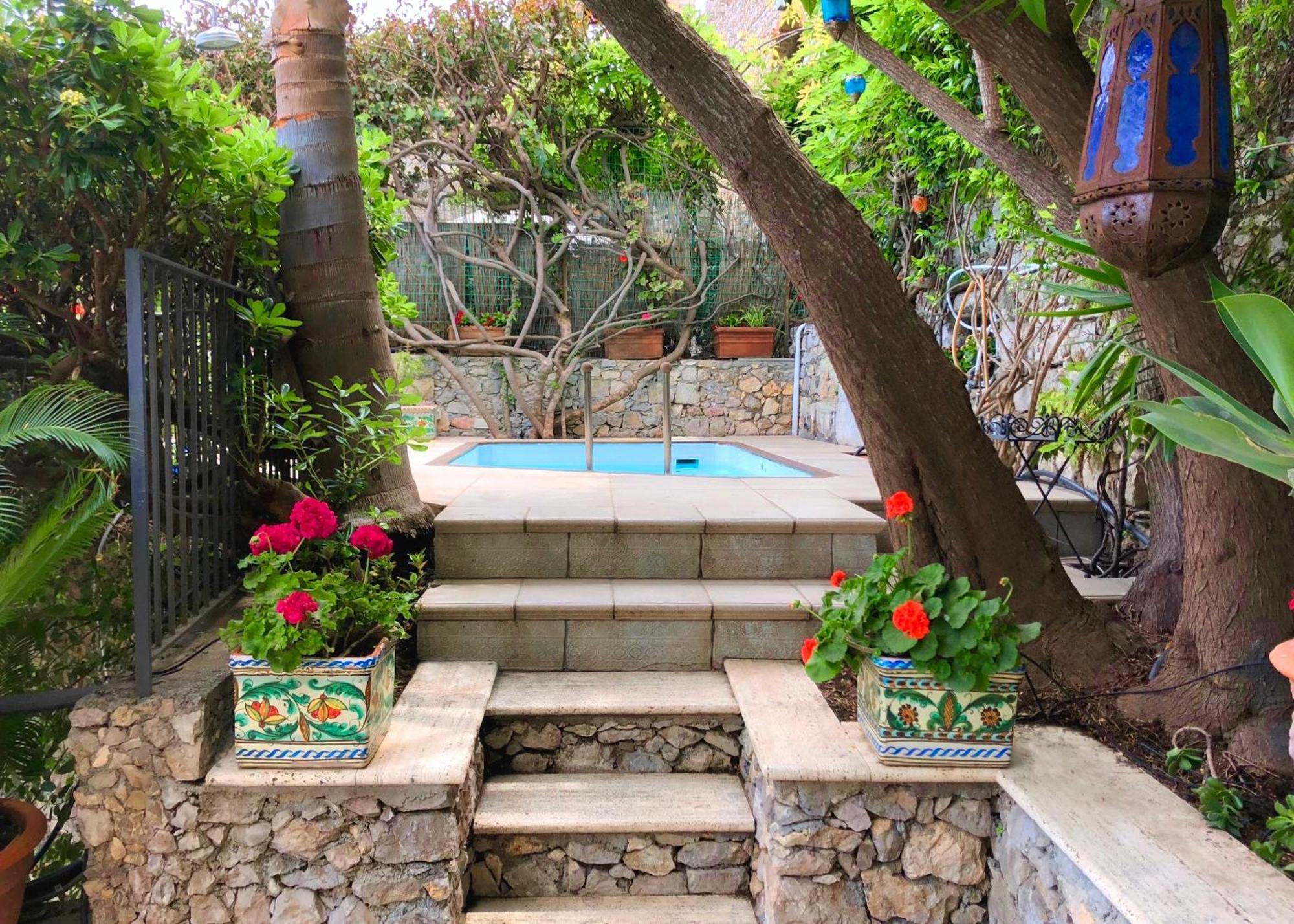 Eleonora Sea View Small Private Pool *