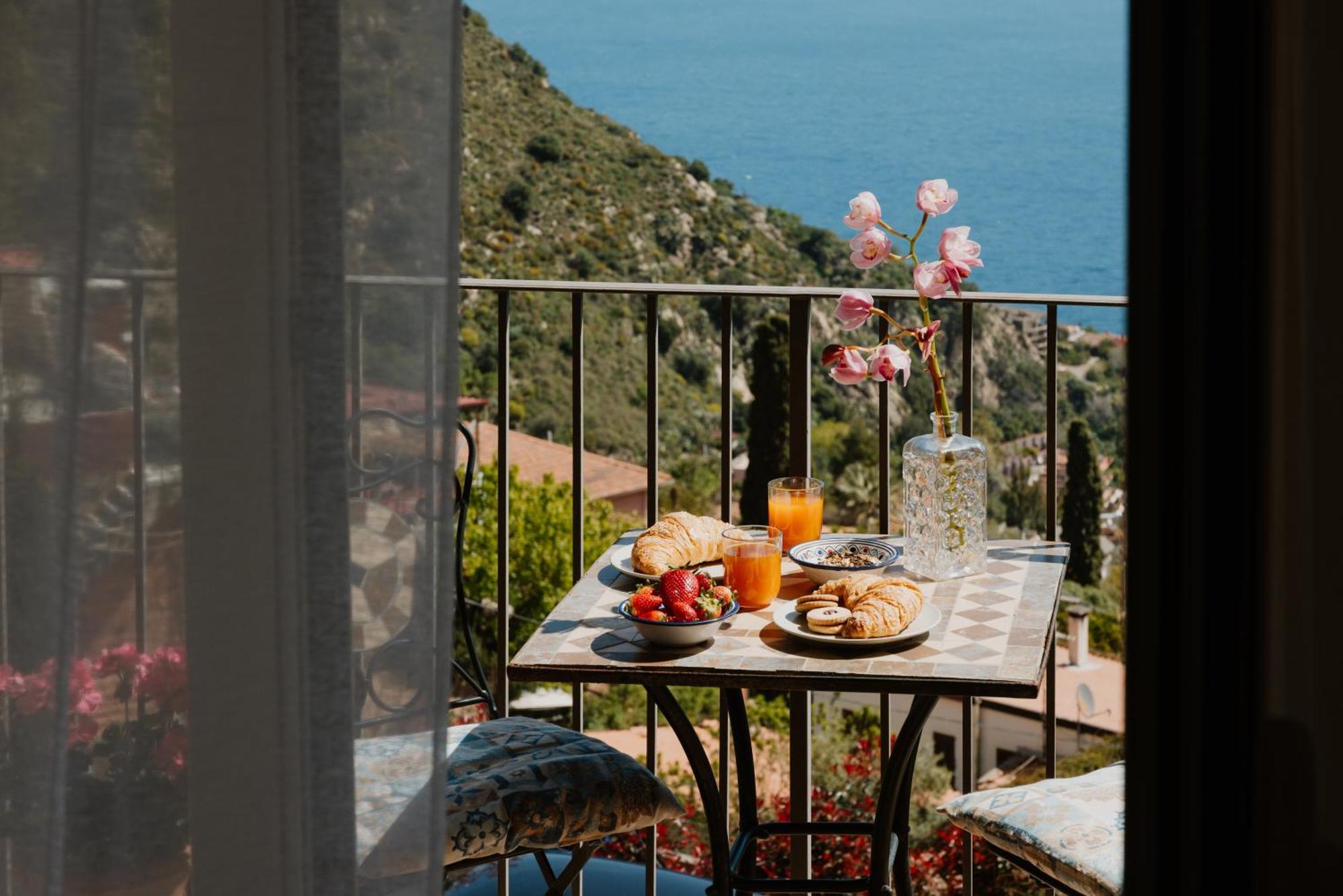 Apartment Villa Da Vinci Luxury Panoramic Apartments - Taormina Rooms Collection