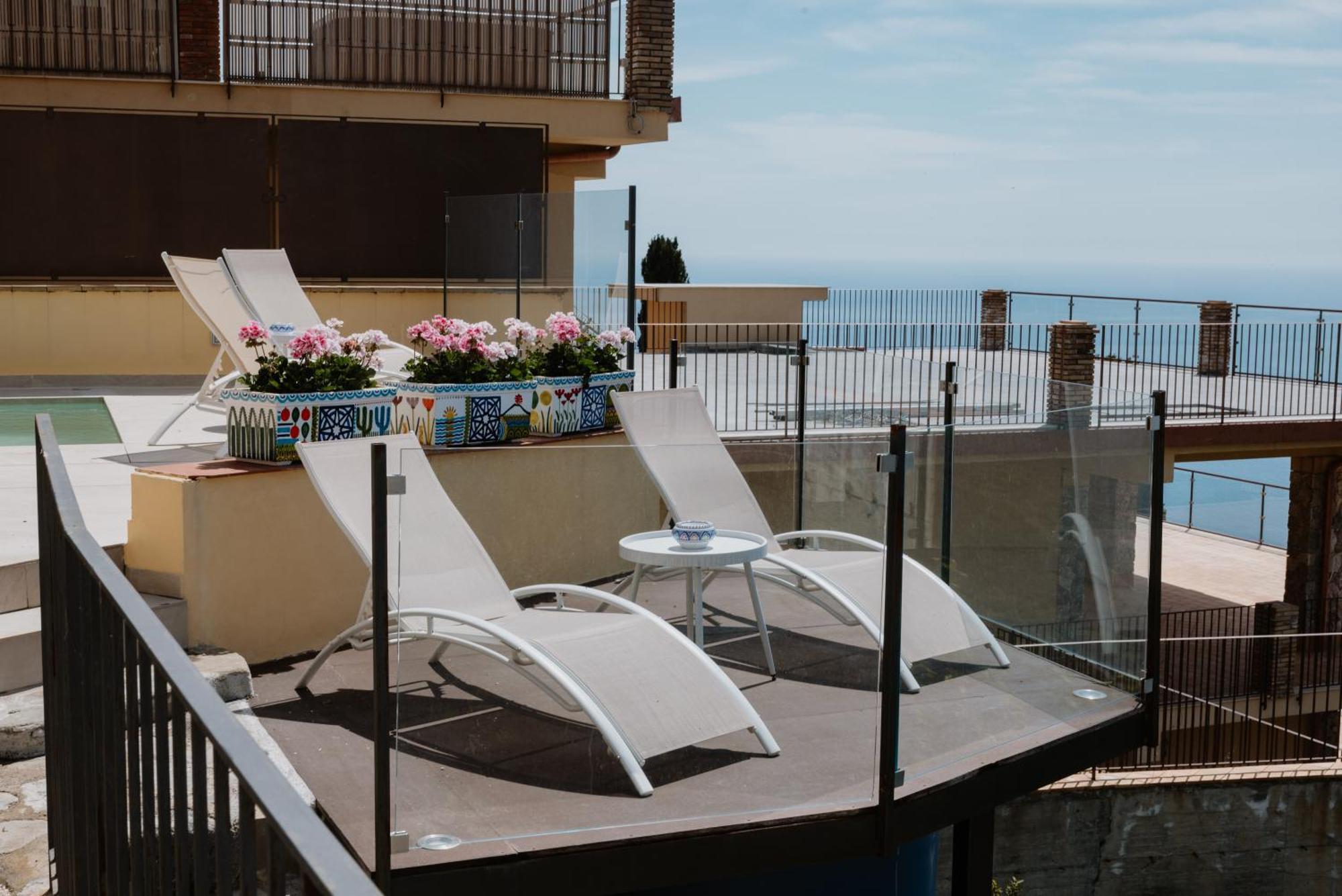 Villa Da Vinci Luxury Panoramic Apartments - Taormina Rooms Collection Apartment