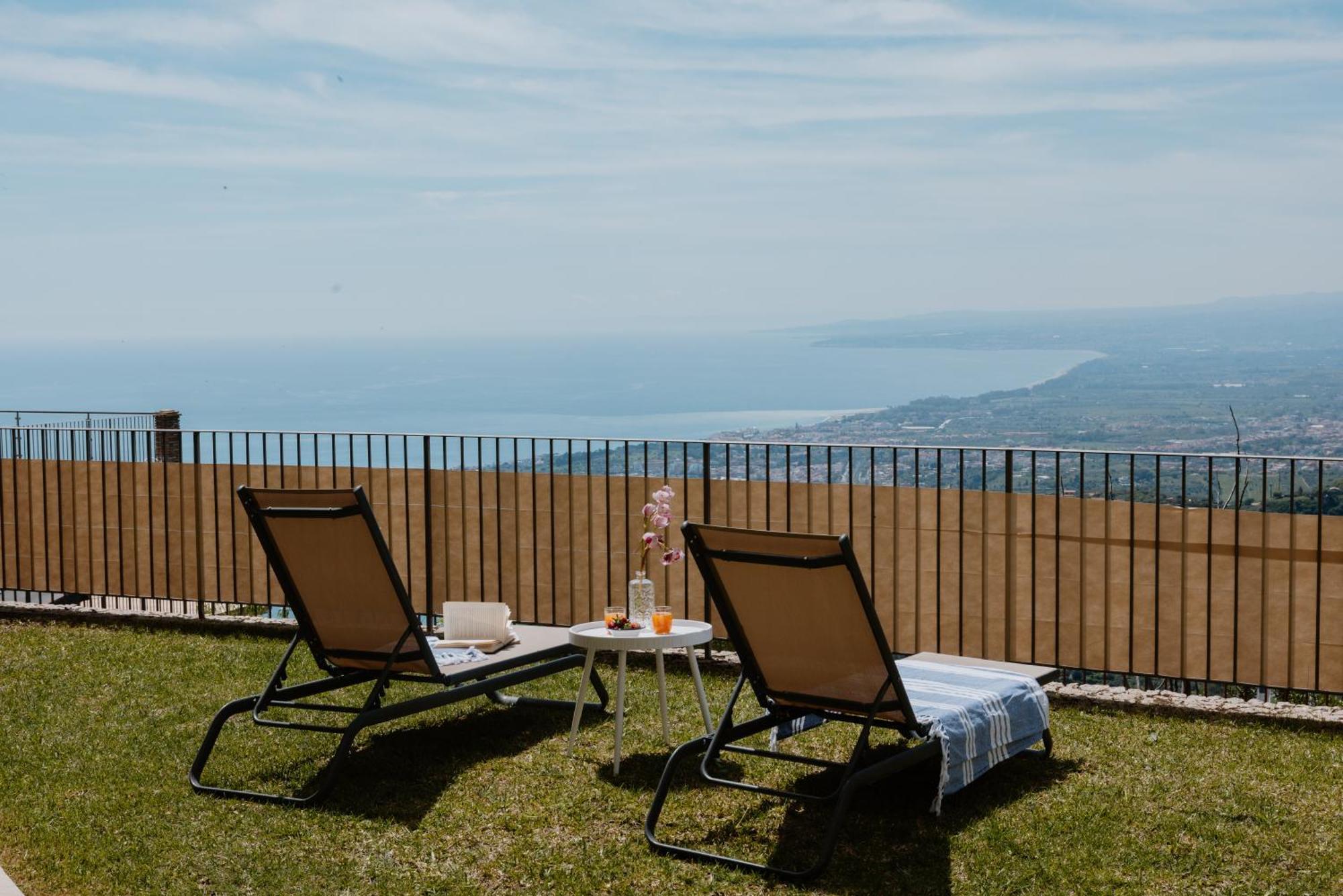 Villa Da Vinci Luxury Panoramic Apartments - Taormina Rooms Collection Apartment *