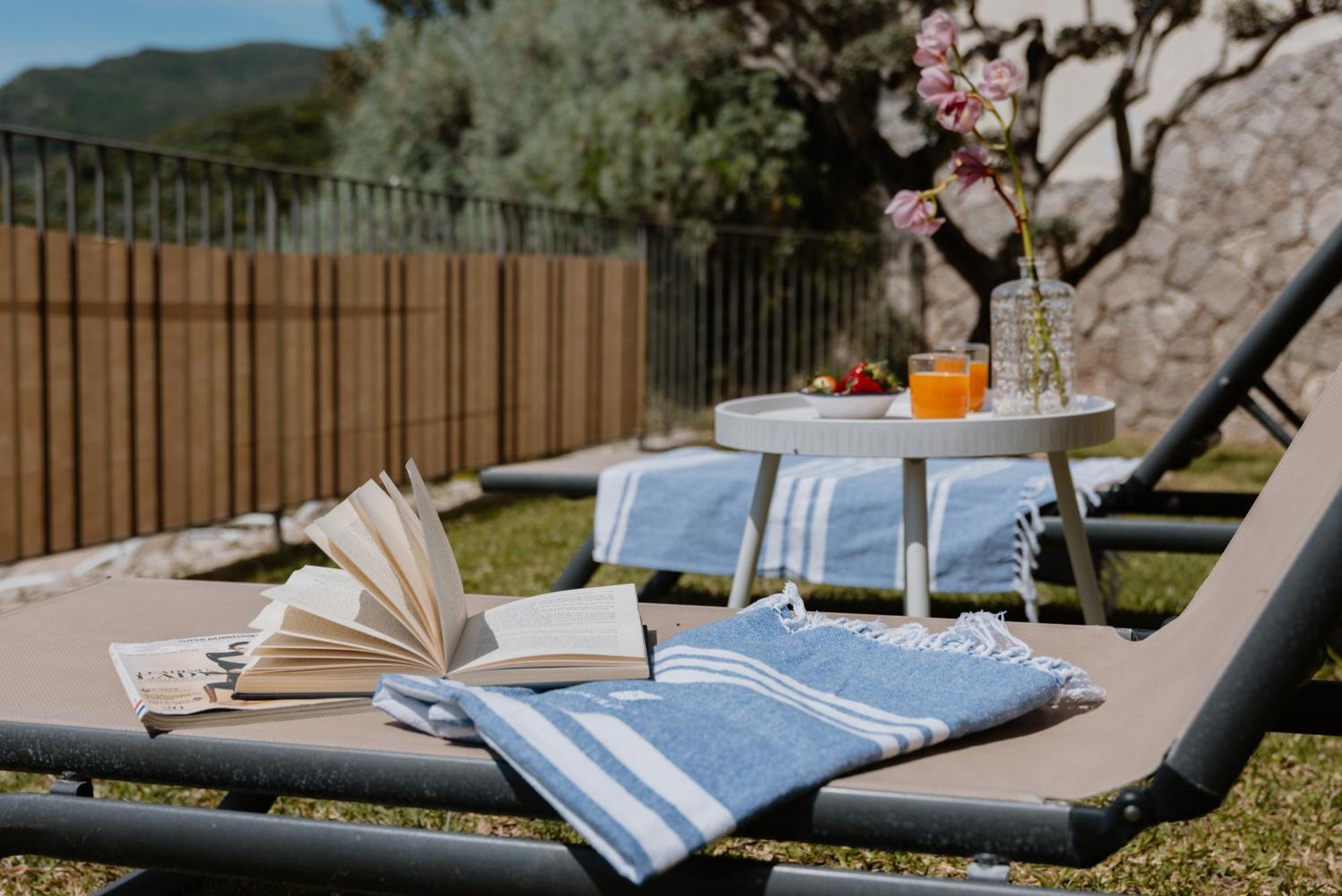 Villa Da Vinci Luxury Panoramic Apartments - Taormina Rooms Collection *