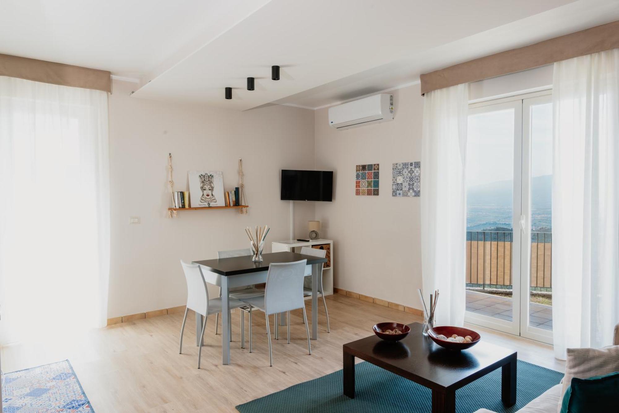 Apartment Villa Da Vinci Luxury Panoramic Apartments - Taormina Rooms Collection Taormina