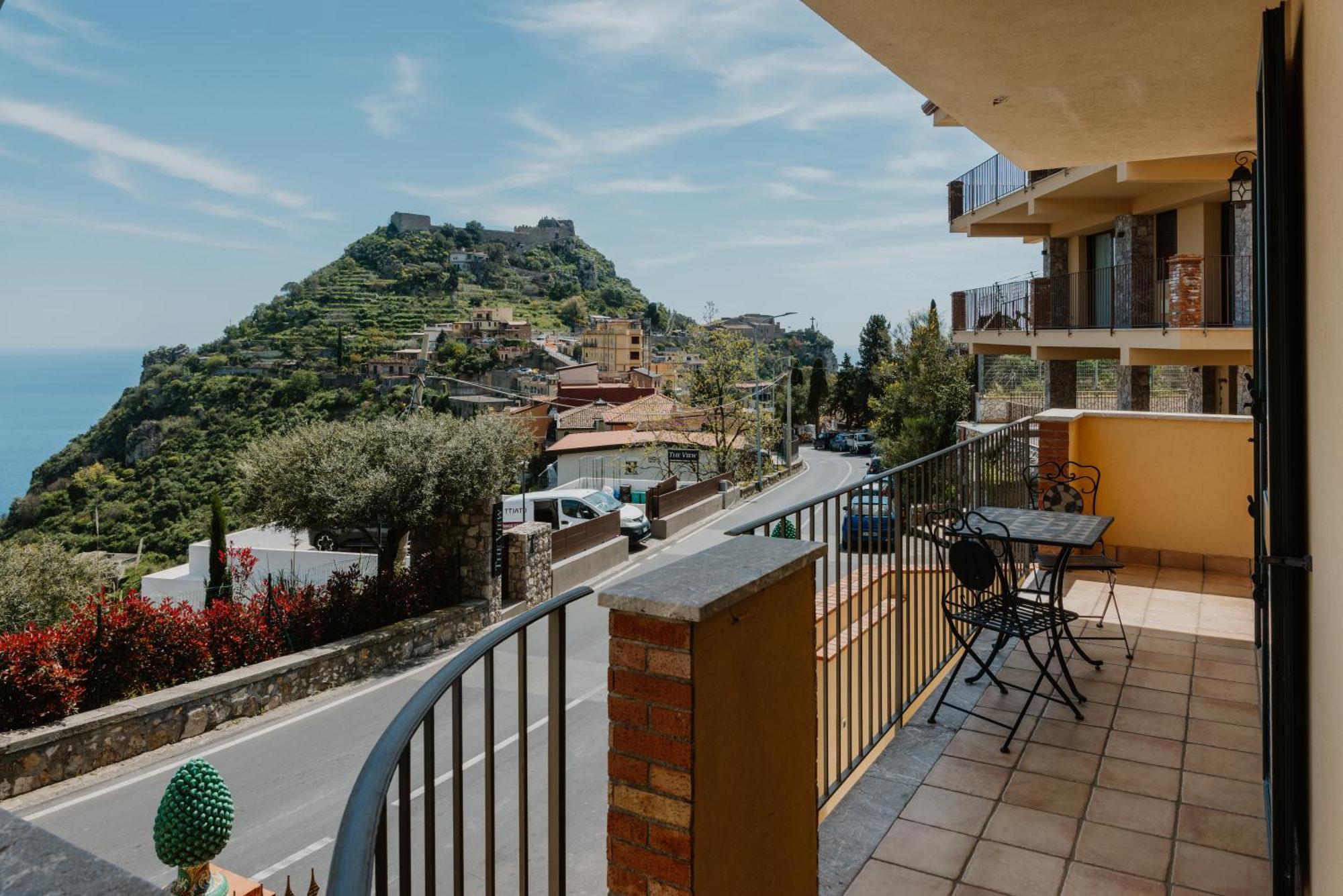 Apartment Villa Da Vinci Luxury Panoramic Apartments - Taormina Rooms Collection *