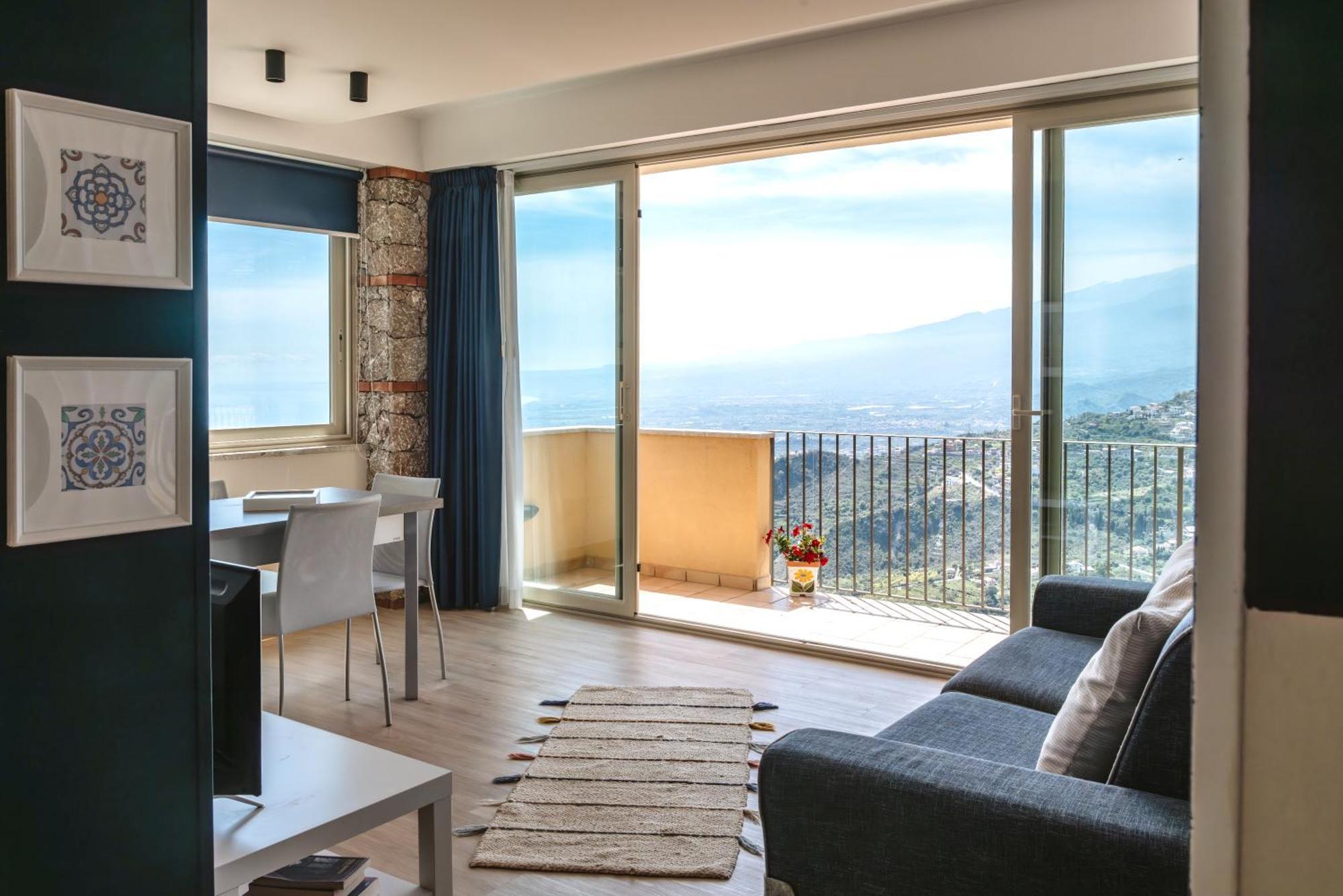 Apartment Villa Da Vinci Luxury Panoramic Apartments - Taormina Rooms Collection Taormina