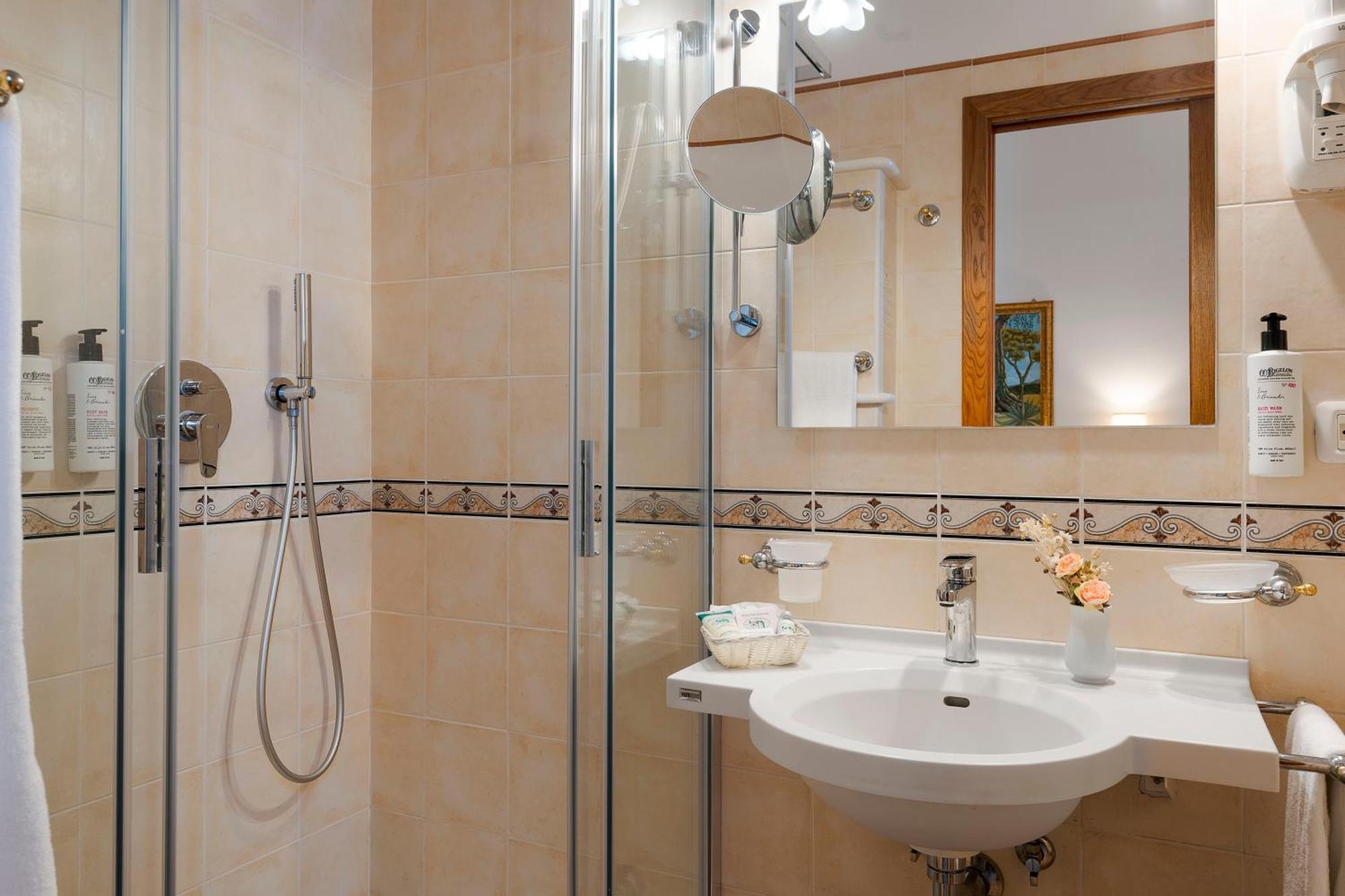 Hotel Schuler 4*