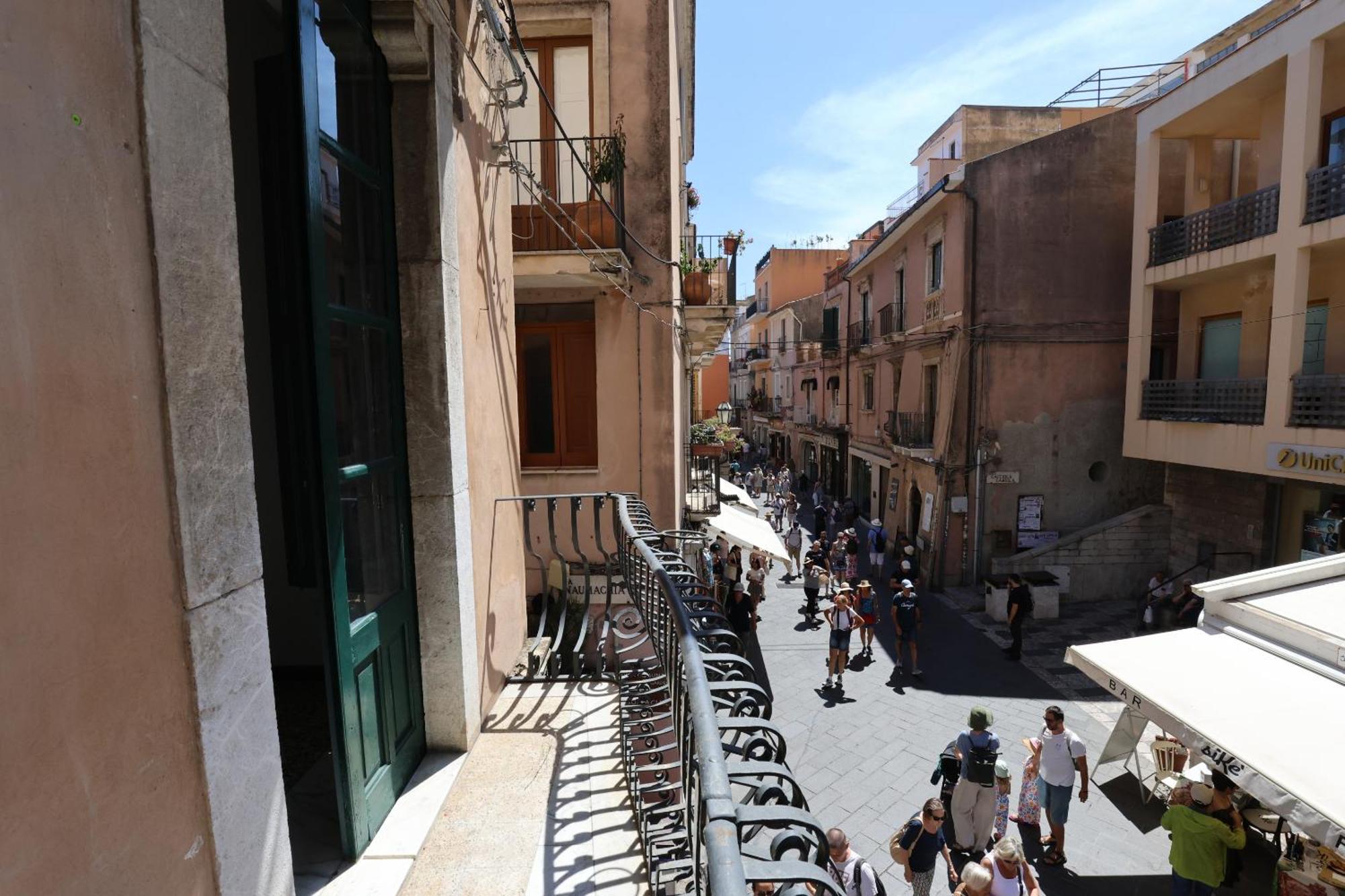 Taurus Apartment Taormina