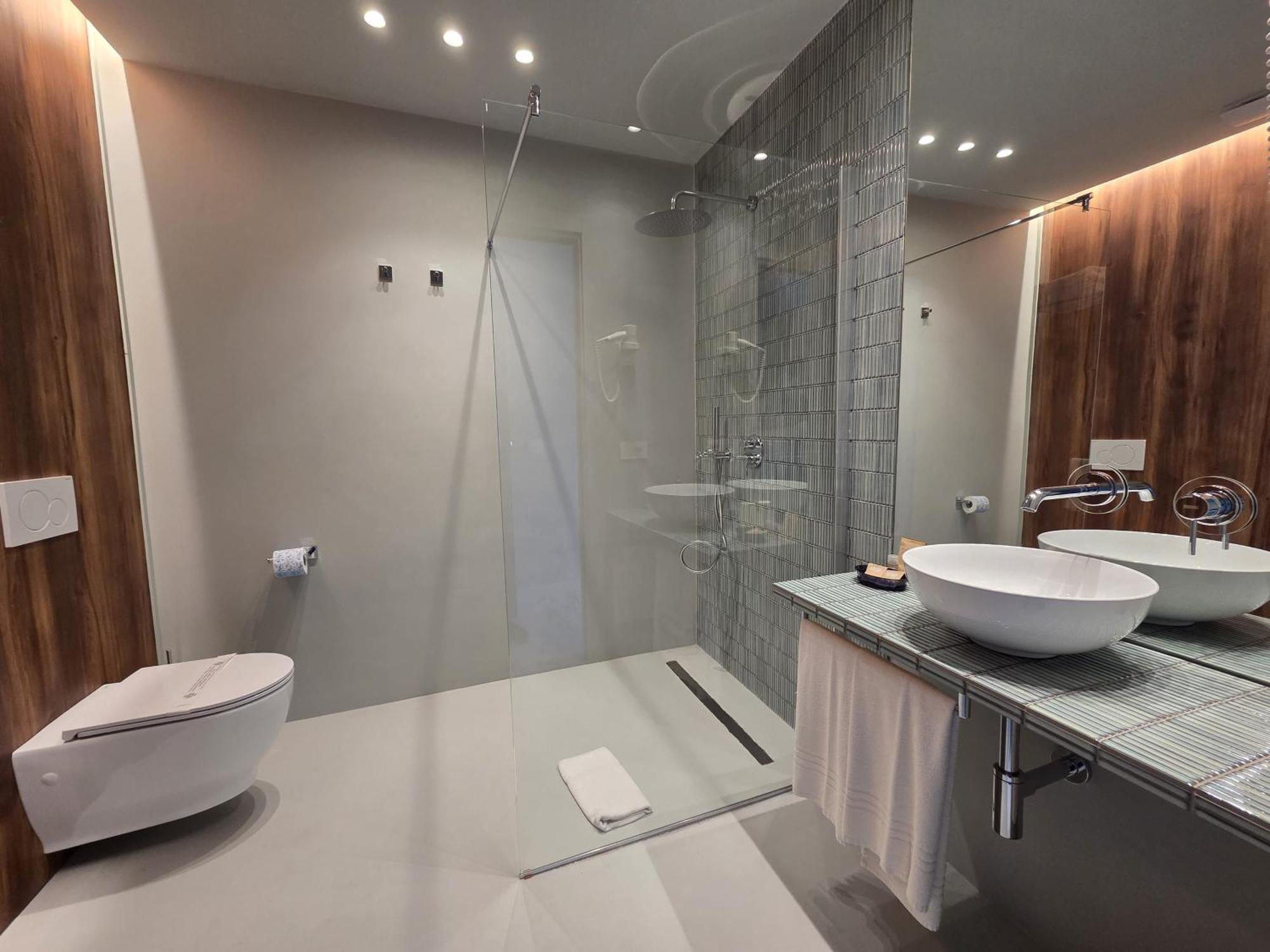 Tph Guest house *