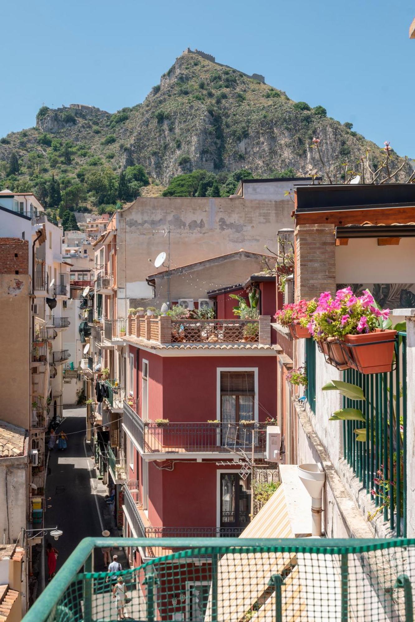 Frida * Taormina