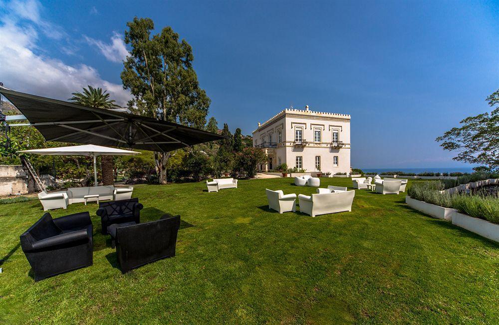 Mon Repos Luxury