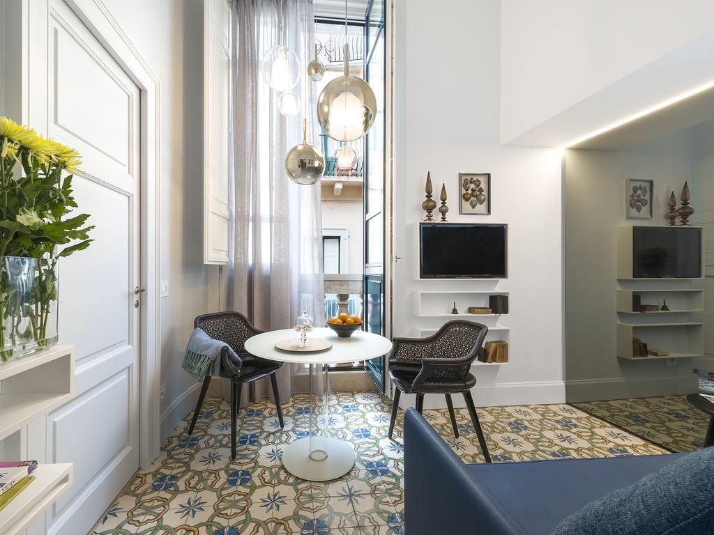 Apartment Varo *