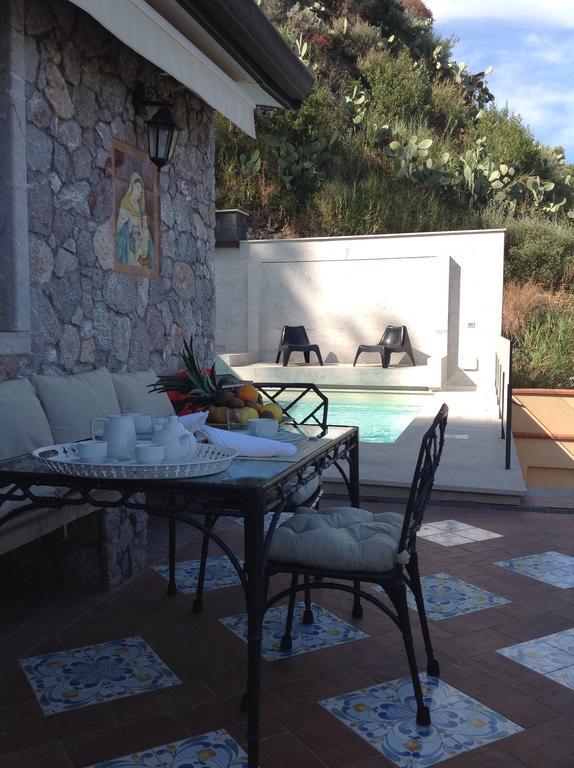 202 Luxury Pool Isola Bella Taormina