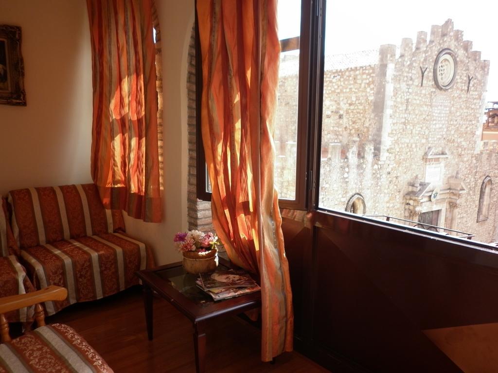 Apartment Center