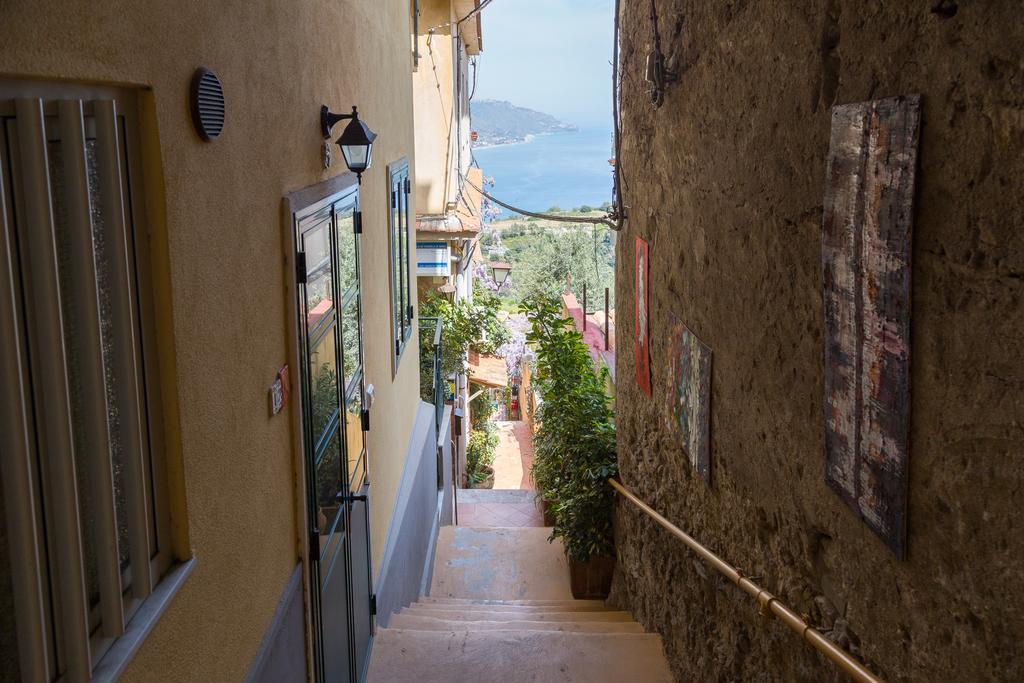 Bed & Breakfast La Guardiola Di Angela E Nino *