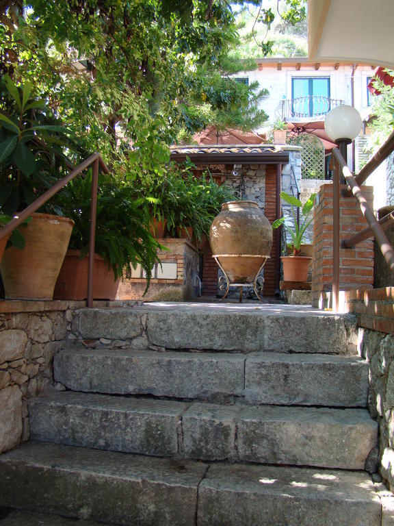 Sirami Apartments Taormina