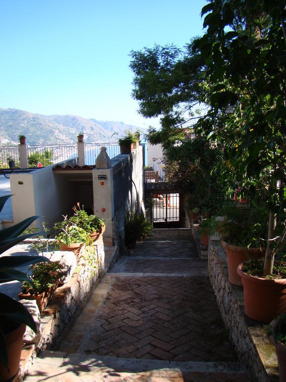 Apartment Sirami Apartments *